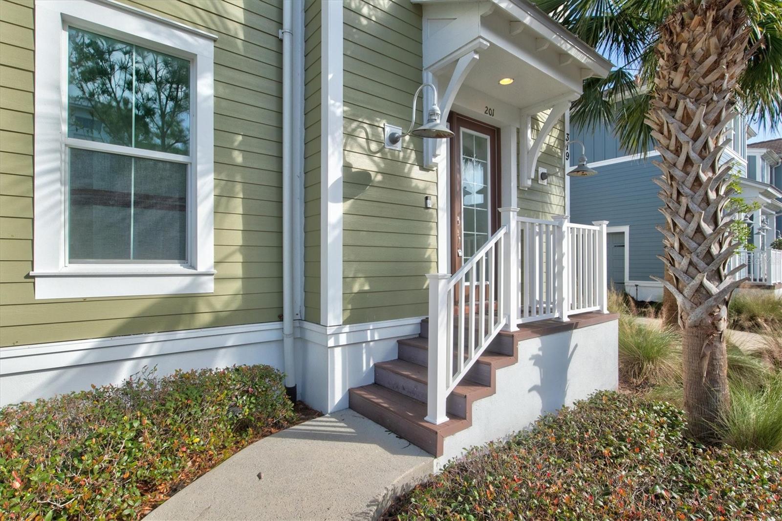 Listing photo id 2 for 319 Compass Point Drive 201