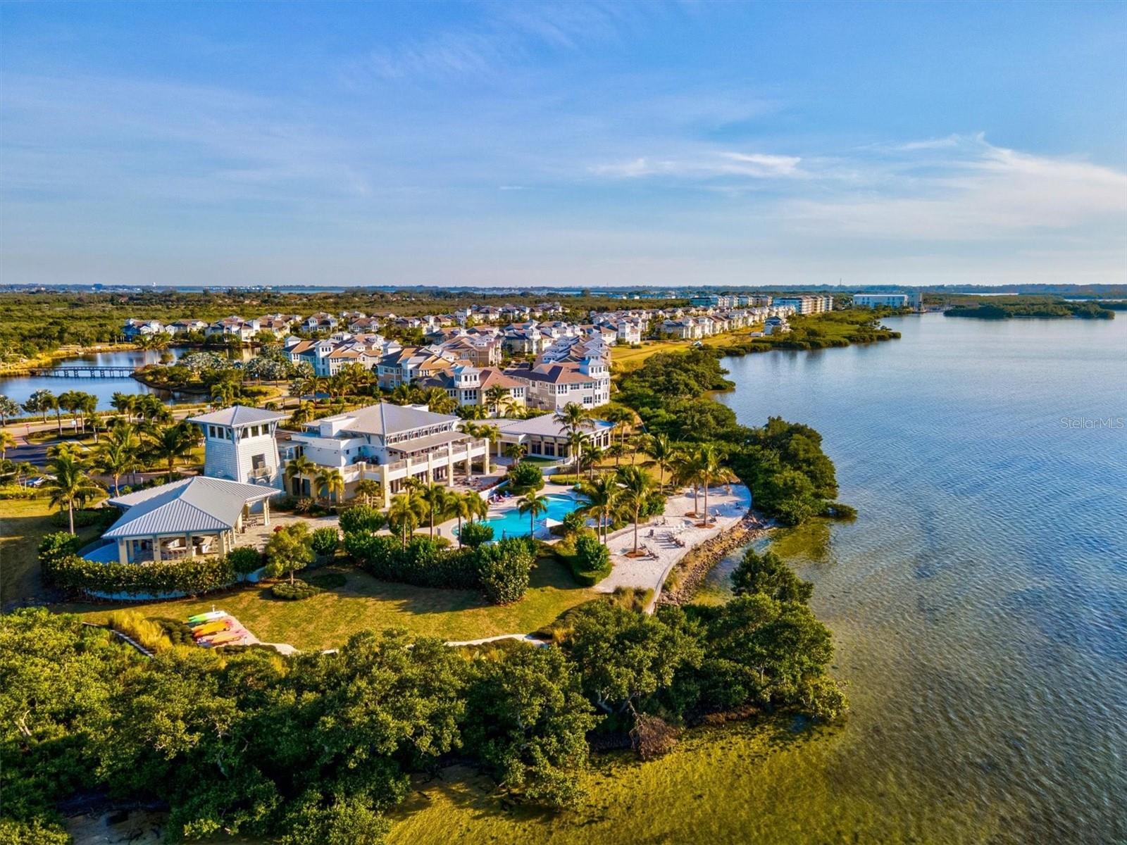 Listing photo id 67 for 319 Compass Point Drive 201