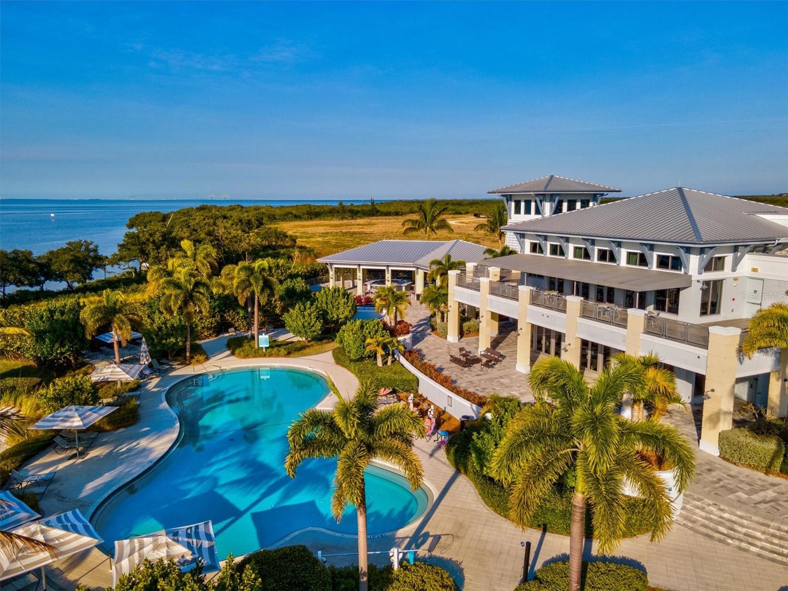Listing photo id 72 for 319 Compass Point Drive 201