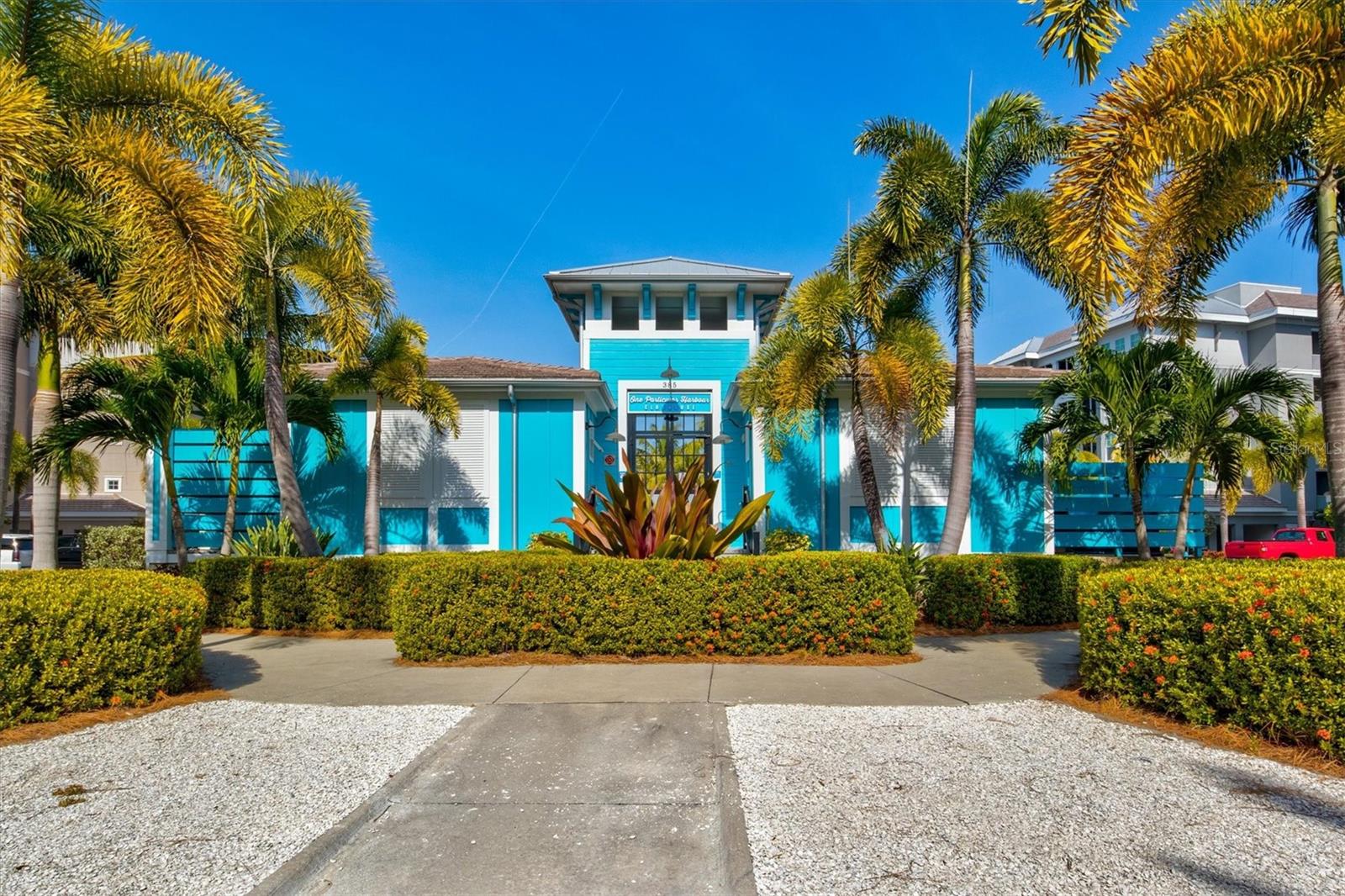 Listing photo id 79 for 319 Compass Point Drive 201