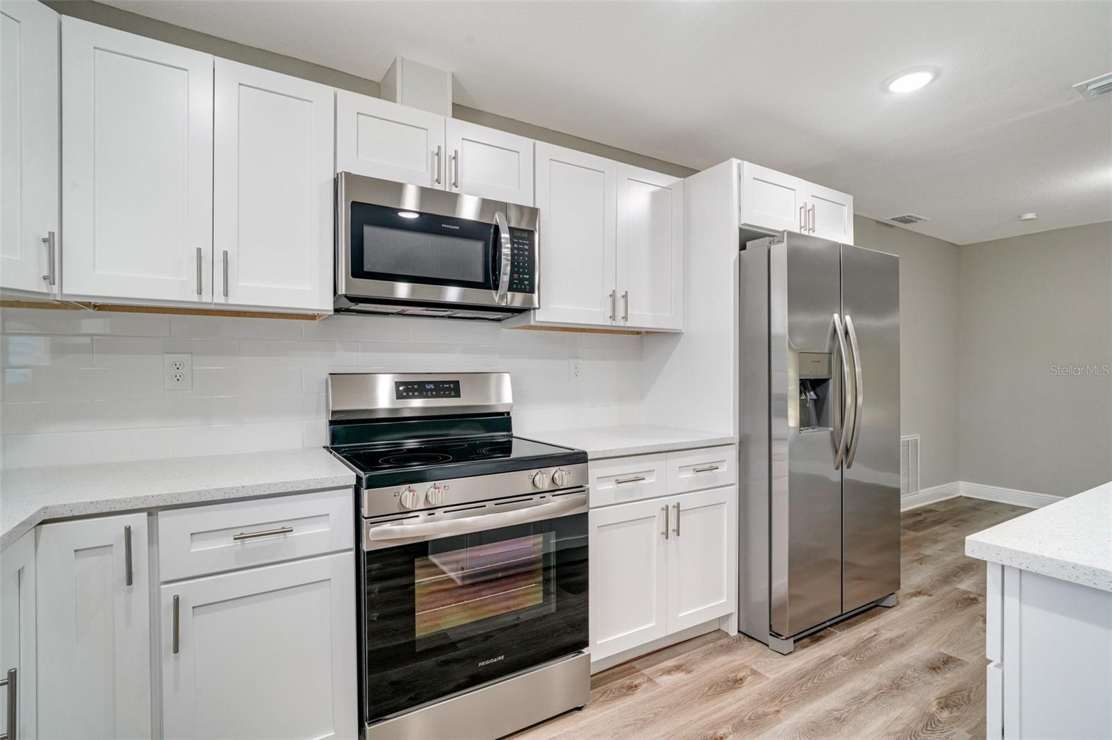 Image 11 of 39 For 8308 Pelican Road