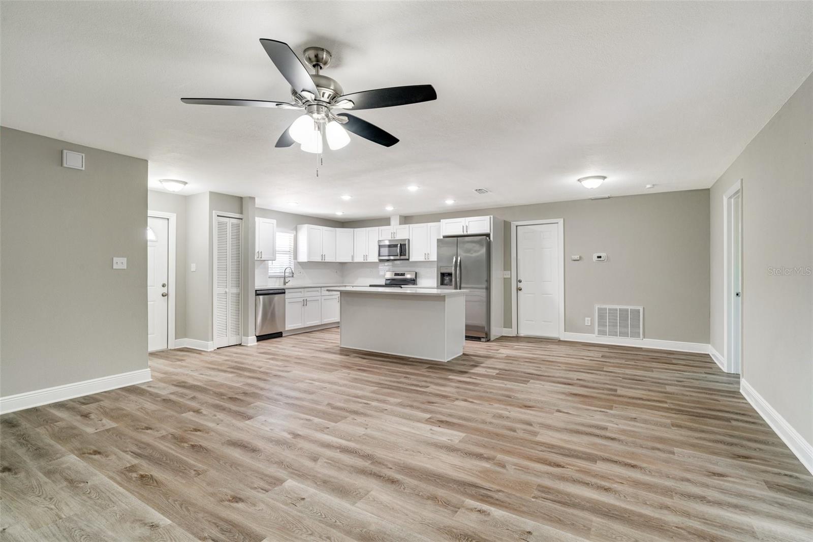 Image 12 of 39 For 8308 Pelican Road