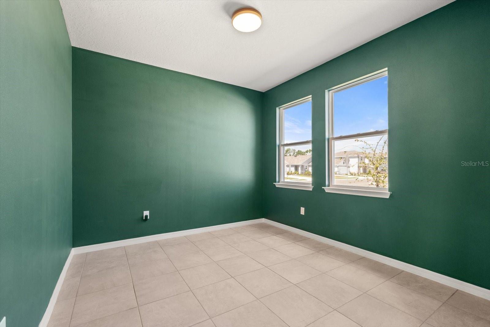 Image 6 of 57 For 4405 Stargrazer Court