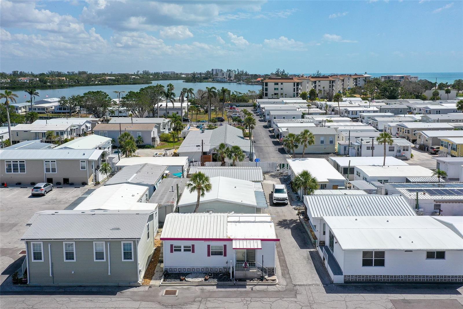 Image 15 of 31 For 96 Twin Shores Boulevard