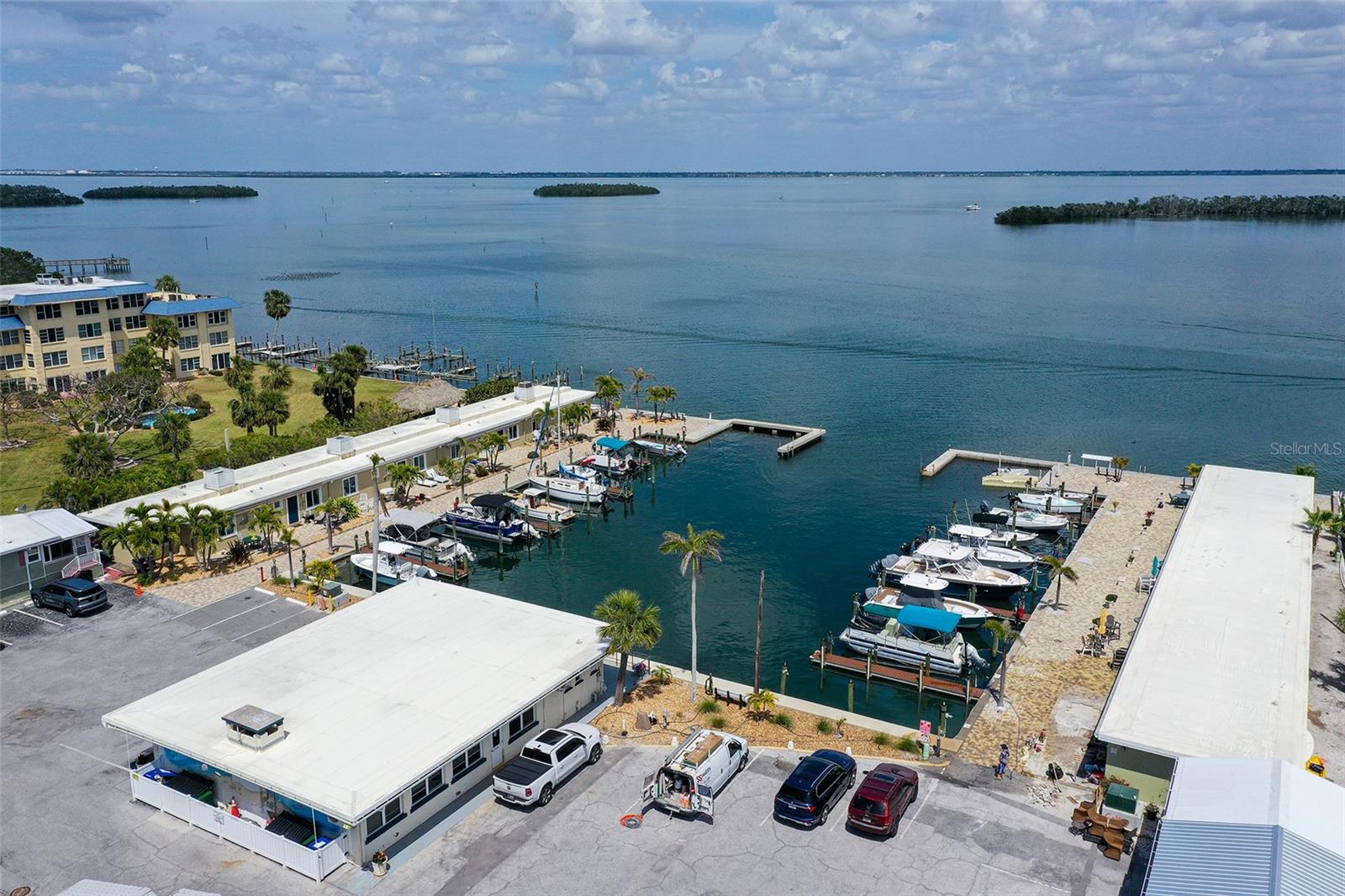 Image 19 of 31 For 96 Twin Shores Boulevard