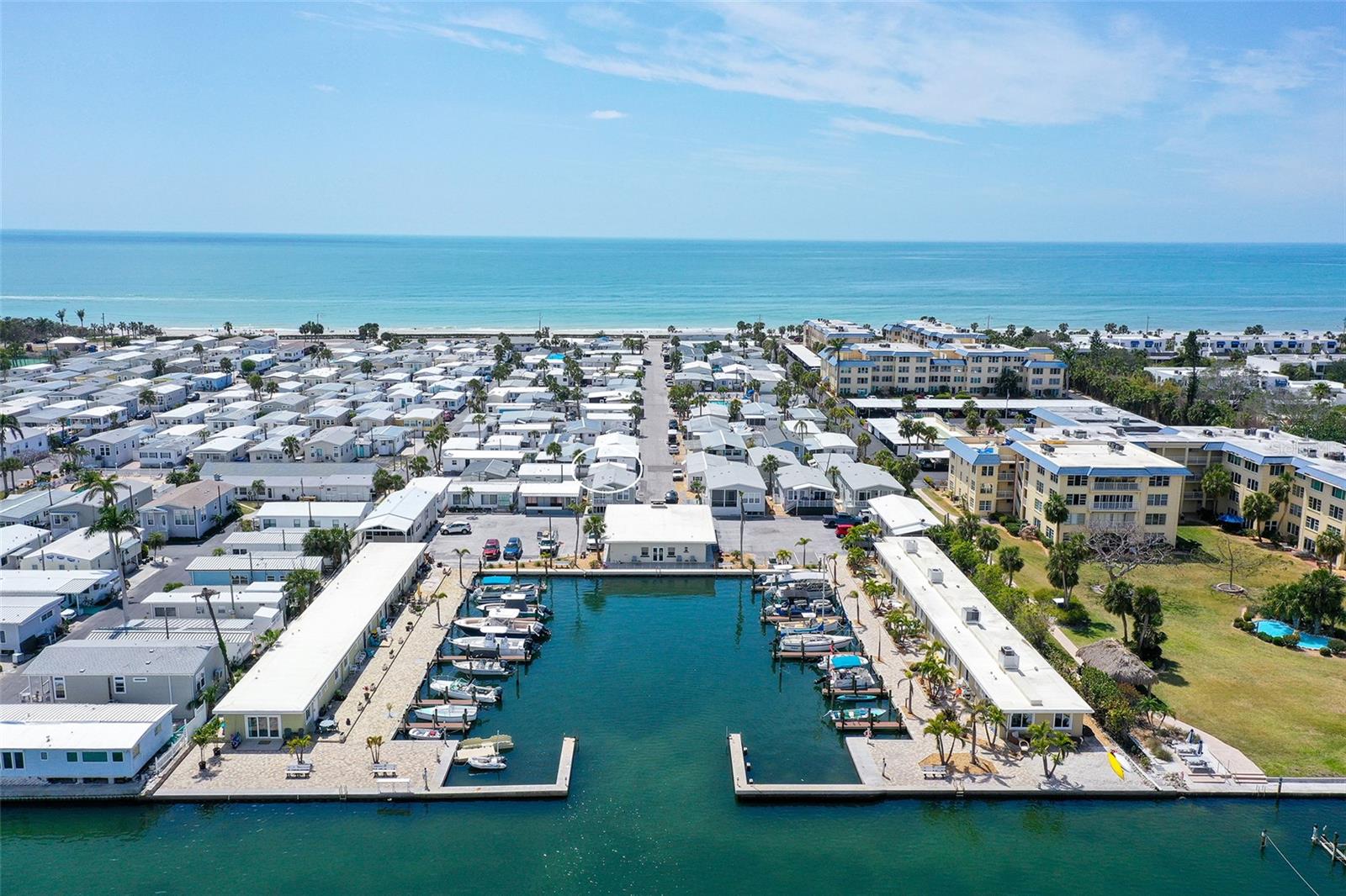 Image 5 of 31 For 96 Twin Shores Boulevard