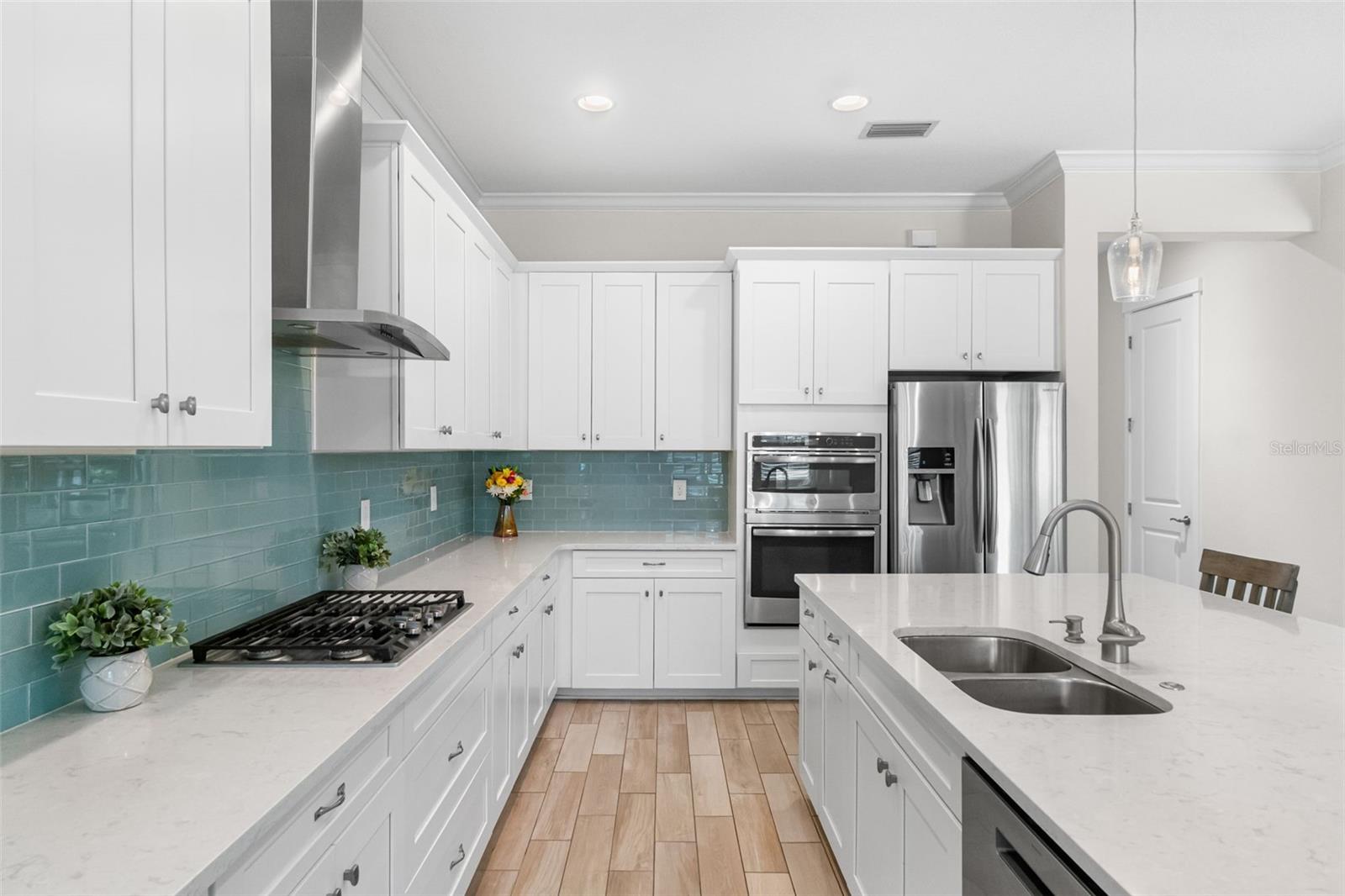 Image 16 of 60 For 6317 Rivo Lakes Boulevard