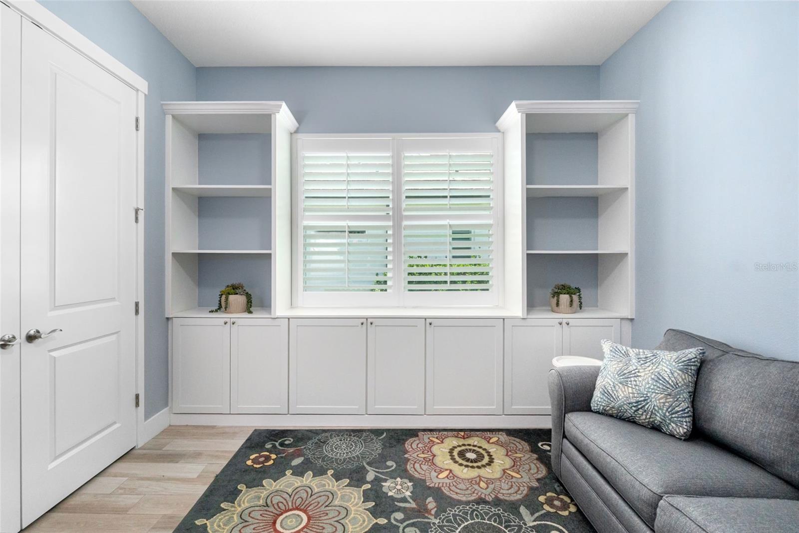 Image 21 of 60 For 6317 Rivo Lakes Boulevard