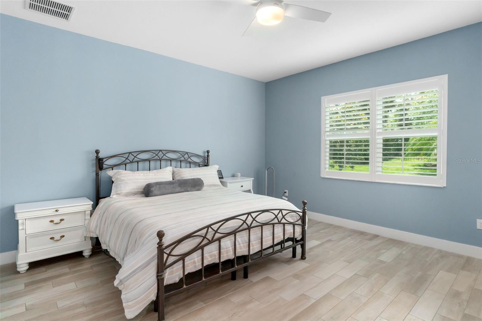 Image 33 of 60 For 6317 Rivo Lakes Boulevard