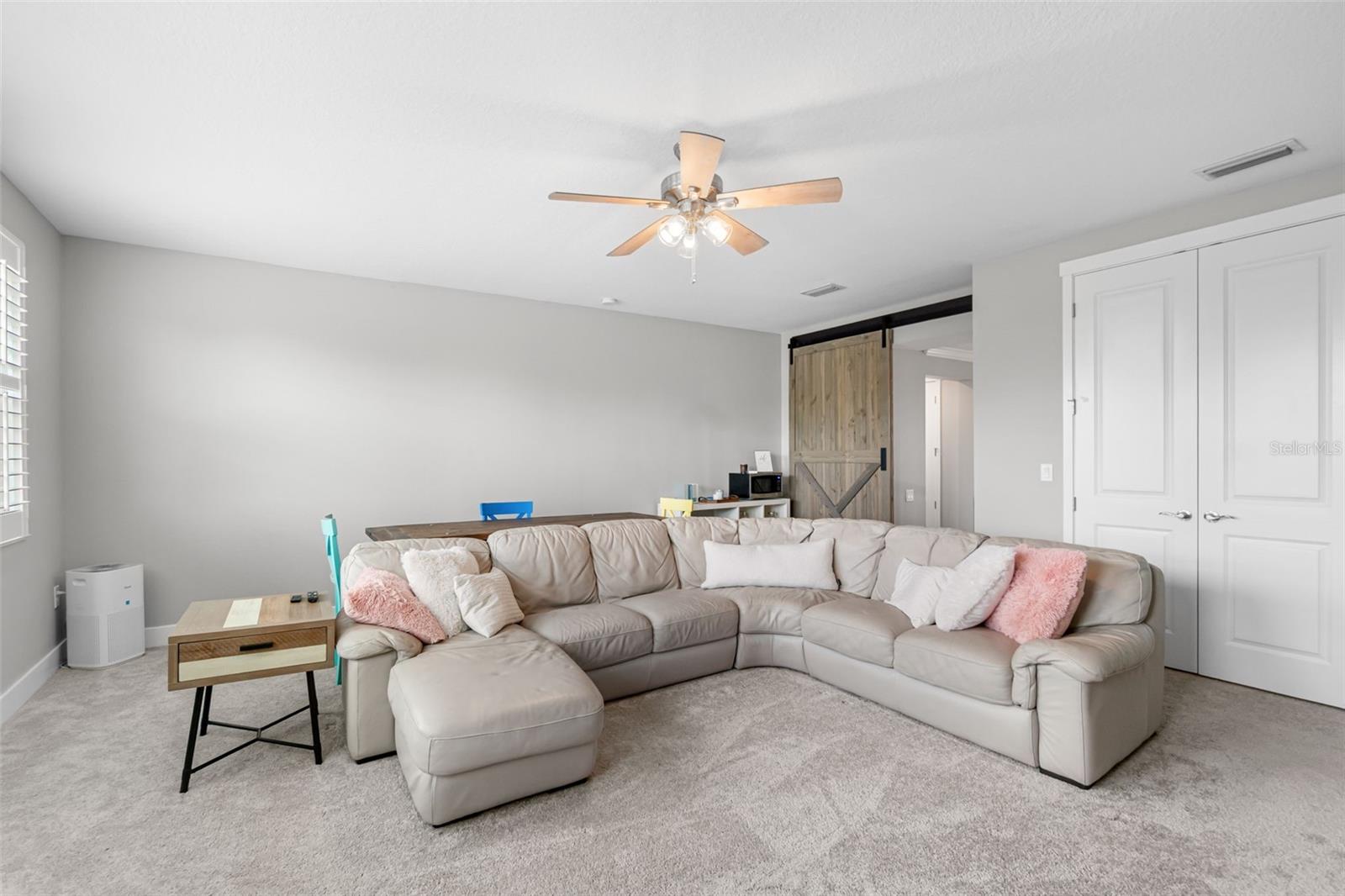Image 41 of 60 For 6317 Rivo Lakes Boulevard