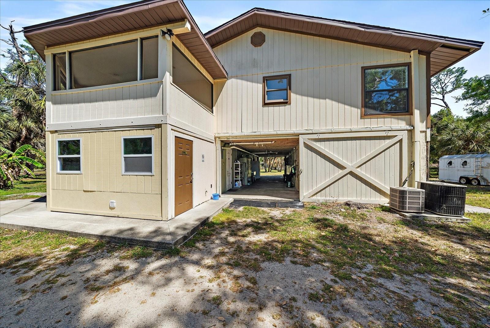 Image 11 of 92 For 8200 Ibis Street