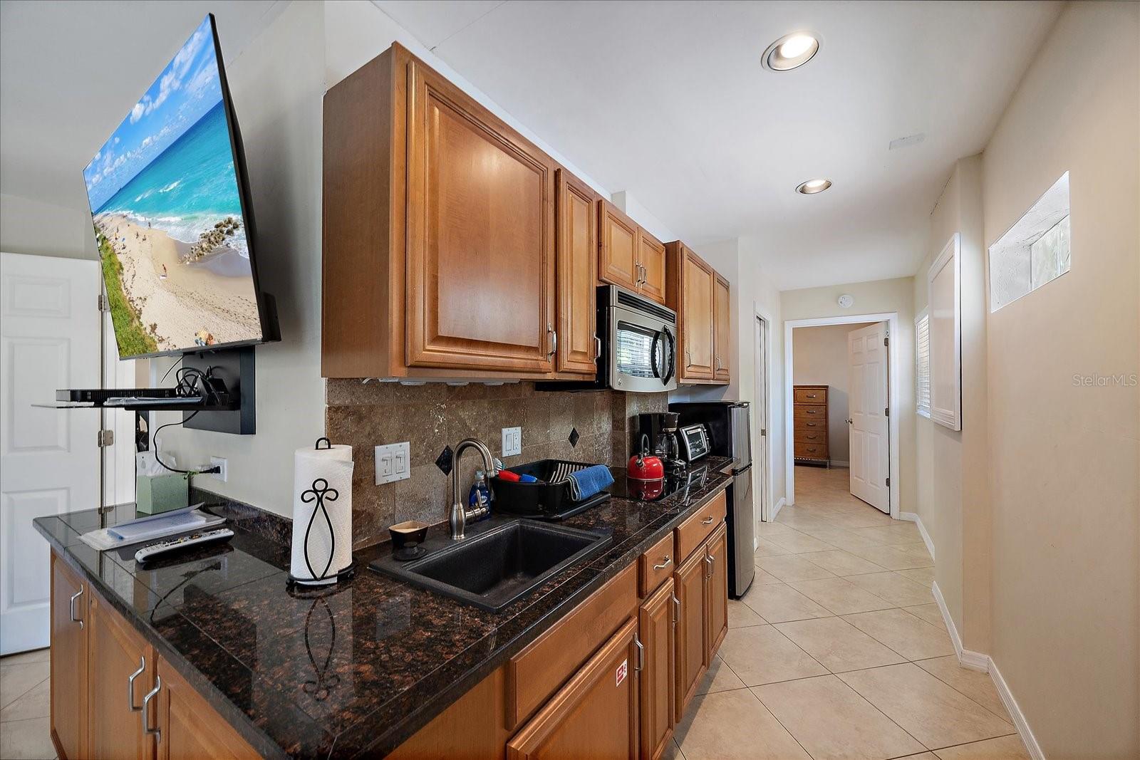 Image 48 of 92 For 8200 Ibis Street