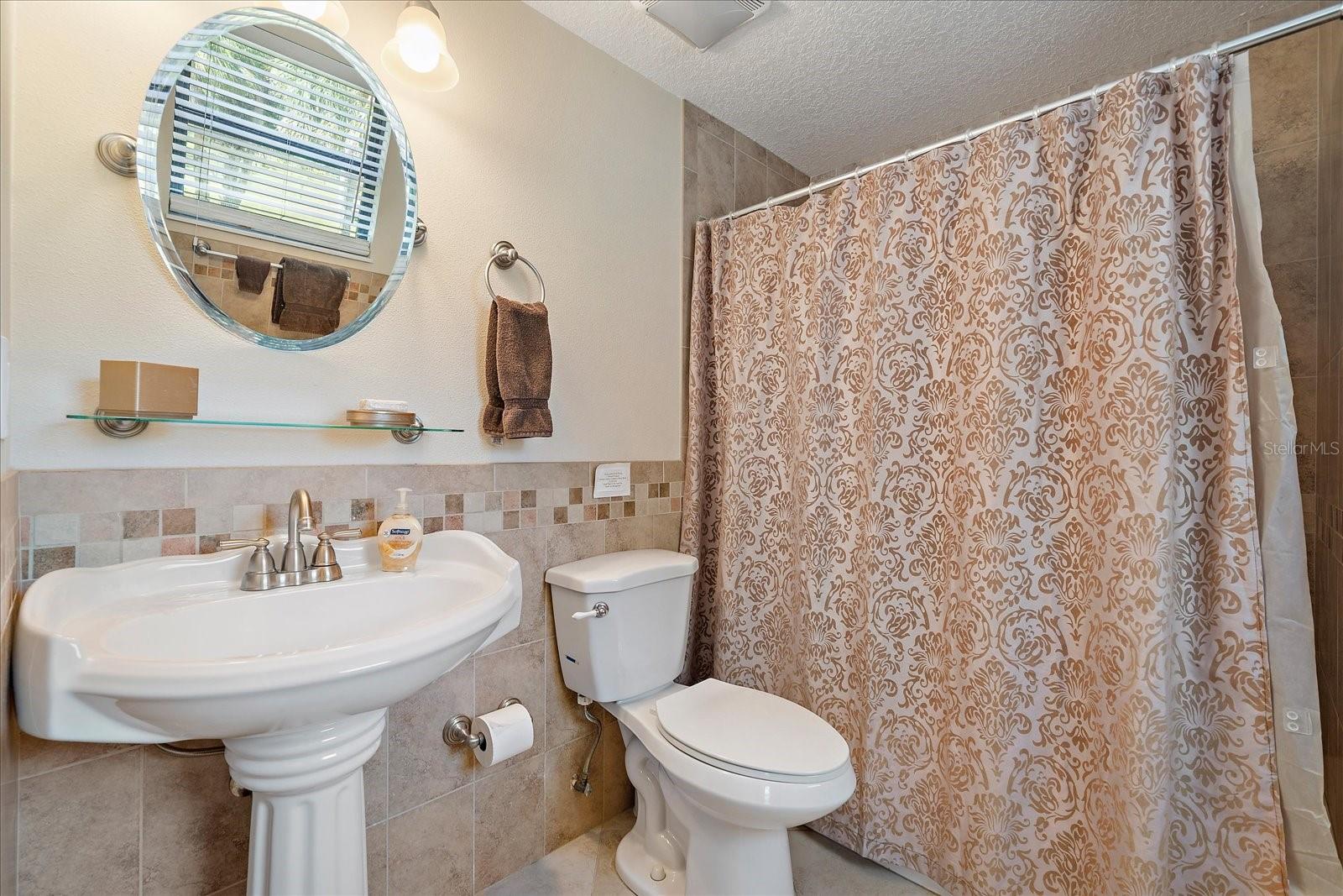 Image 60 of 92 For 8200 Ibis Street