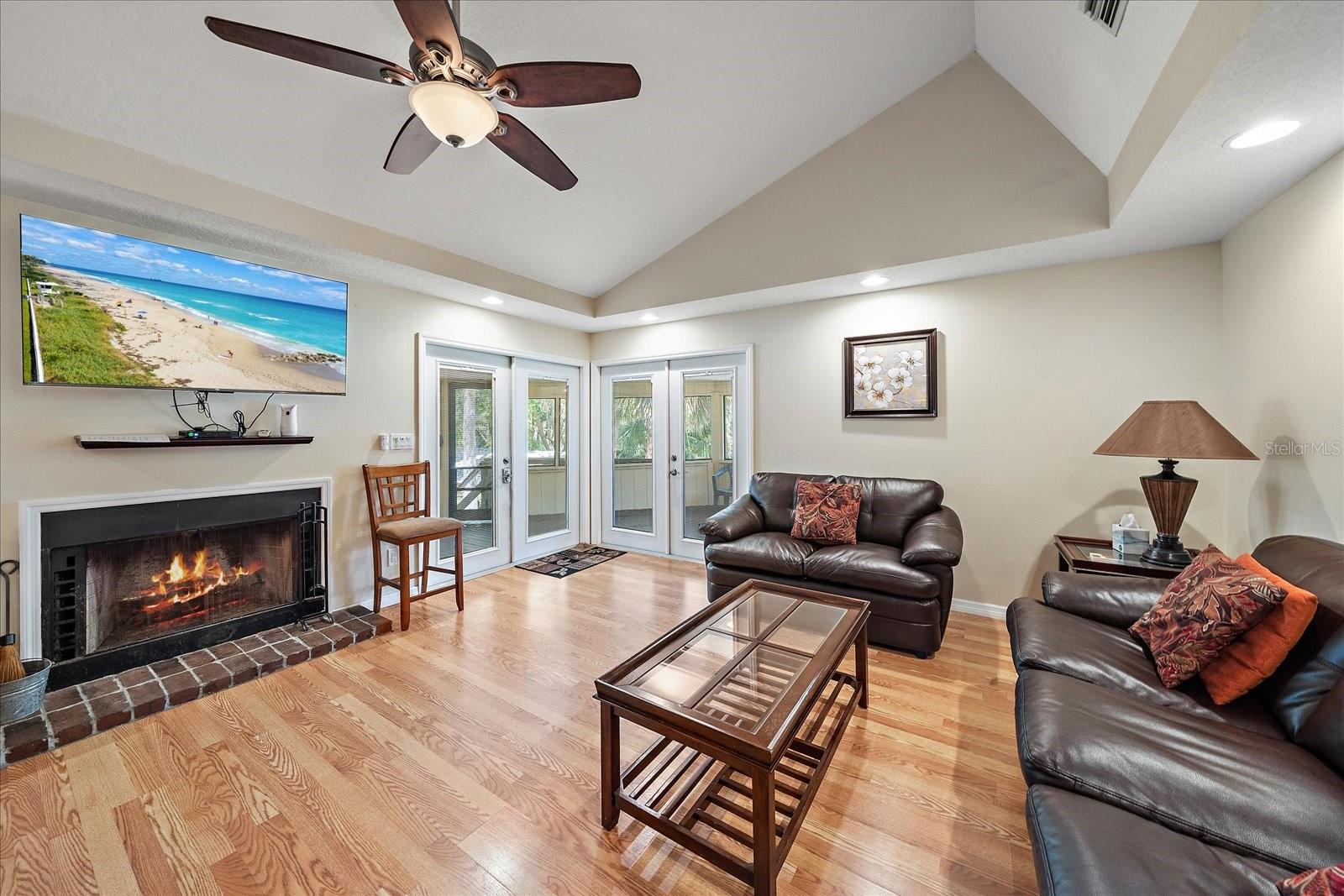 Image 61 of 92 For 8200 Ibis Street