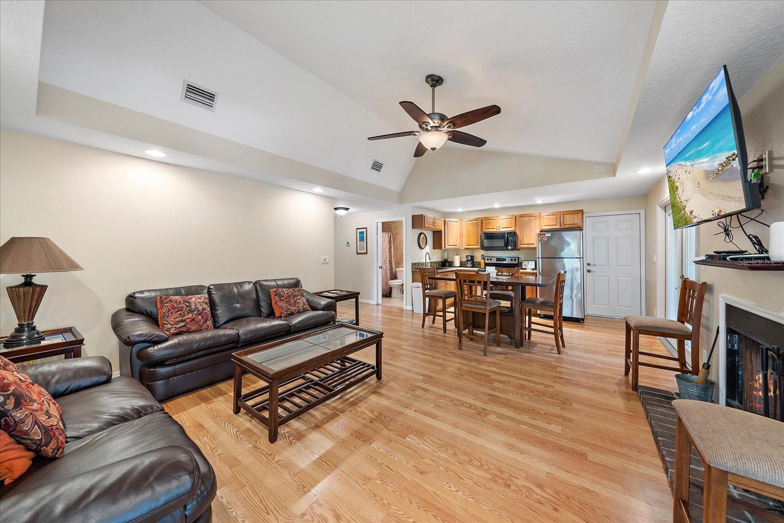 Image 62 of 92 For 8200 Ibis Street