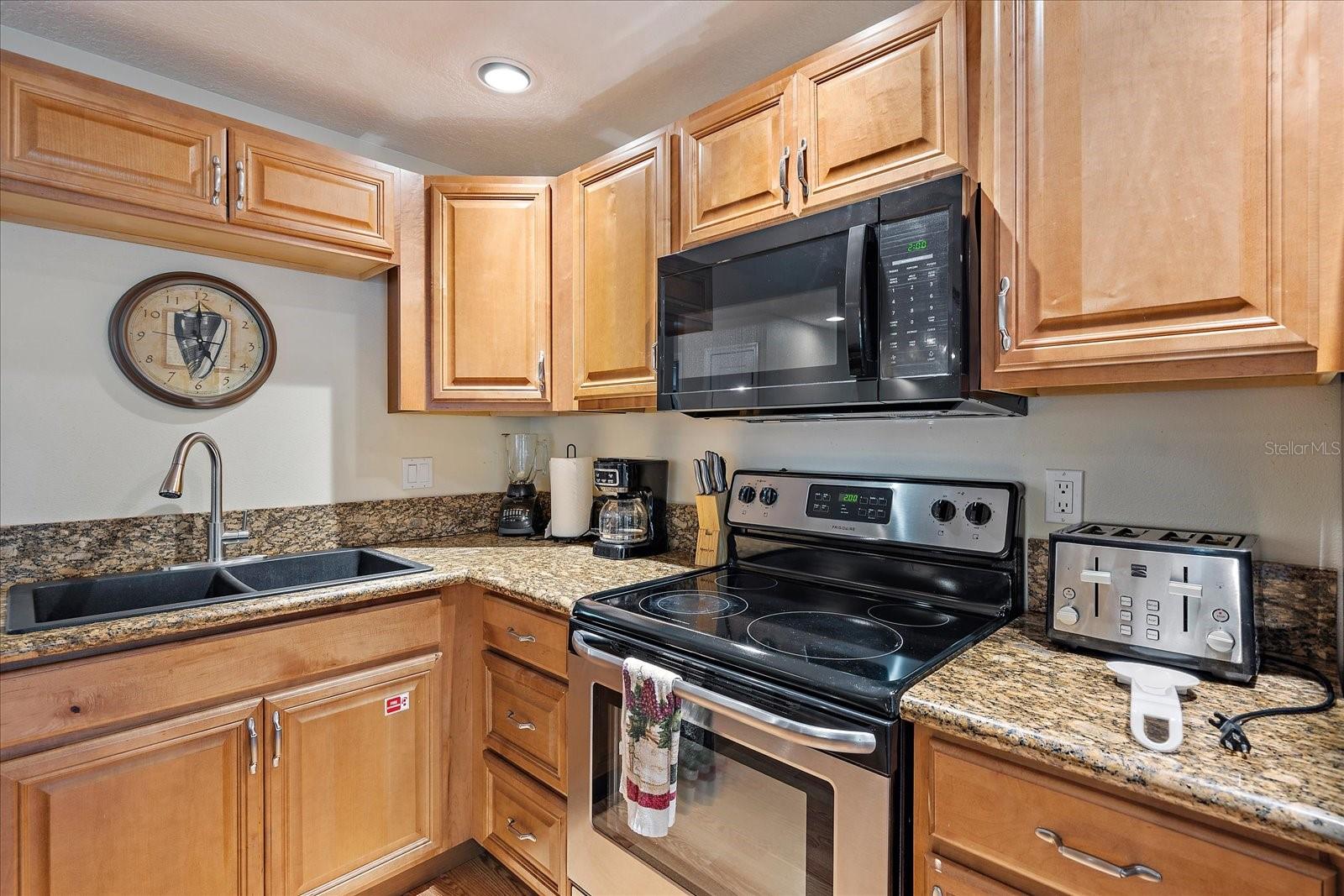 Image 63 of 92 For 8200 Ibis Street