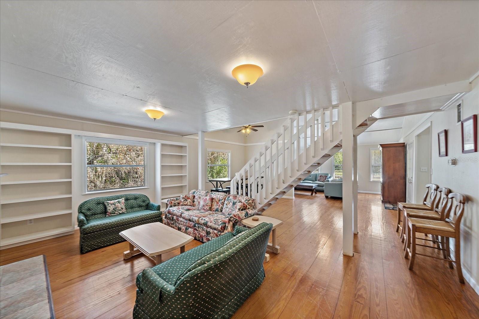 Image 71 of 92 For 8200 Ibis Street