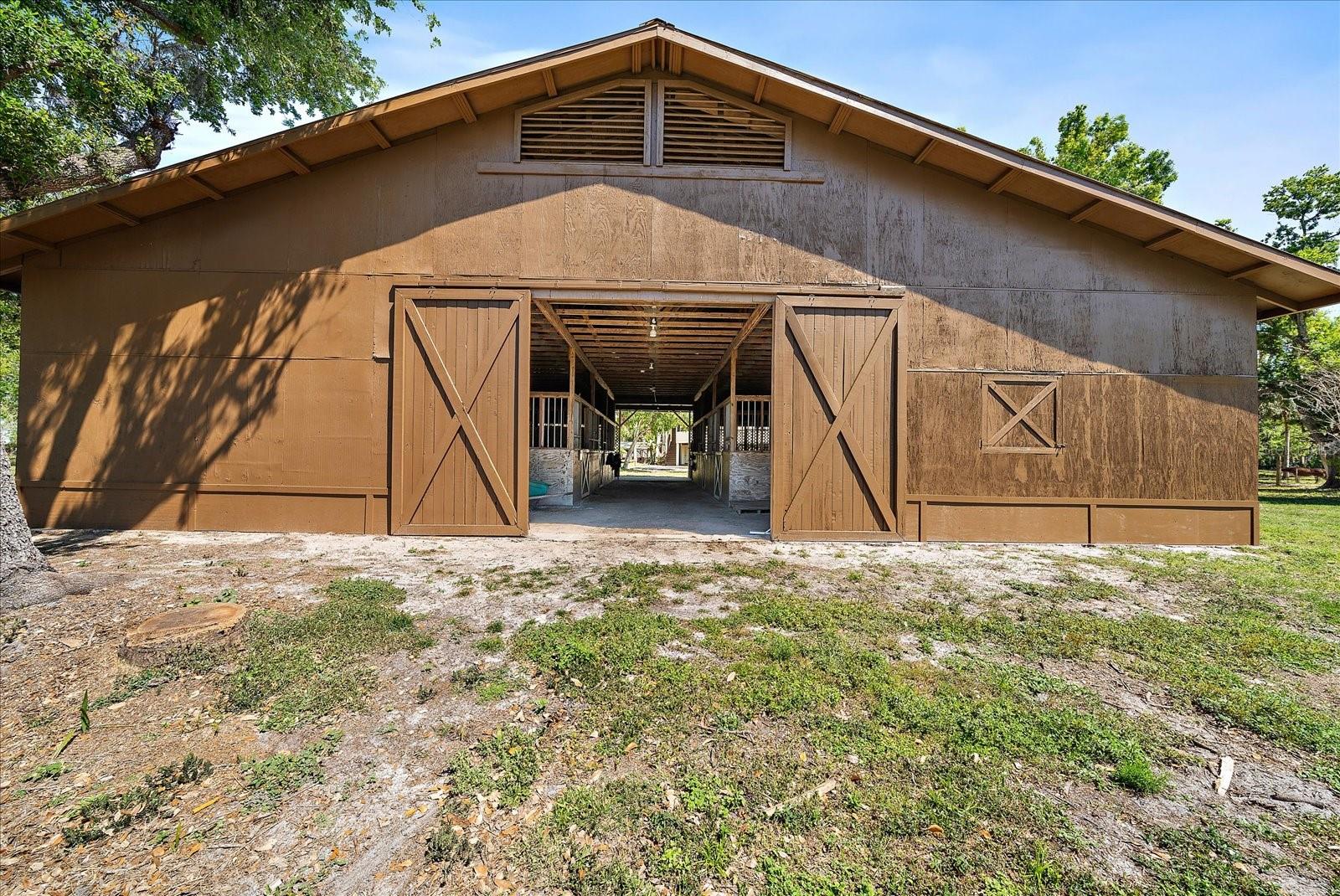 Image 8 of 92 For 8200 Ibis Street