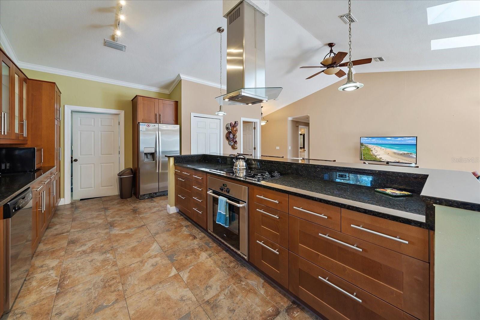 Image 83 of 92 For 8200 Ibis Street