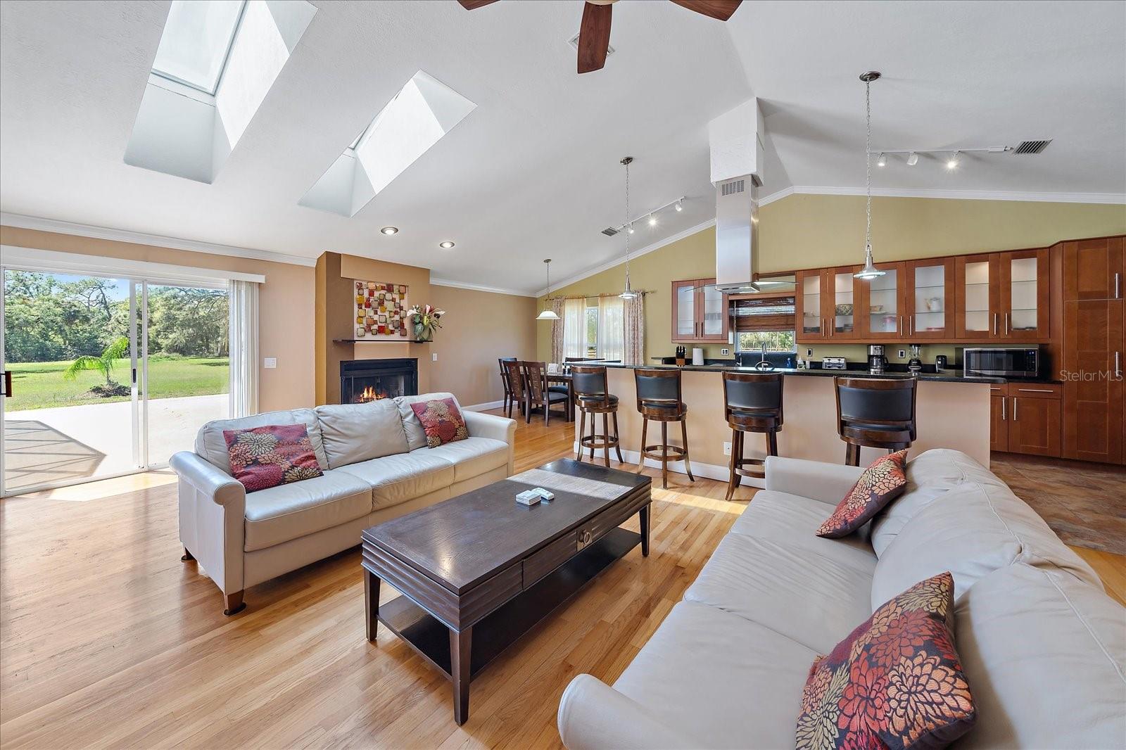 Image 85 of 92 For 8200 Ibis Street