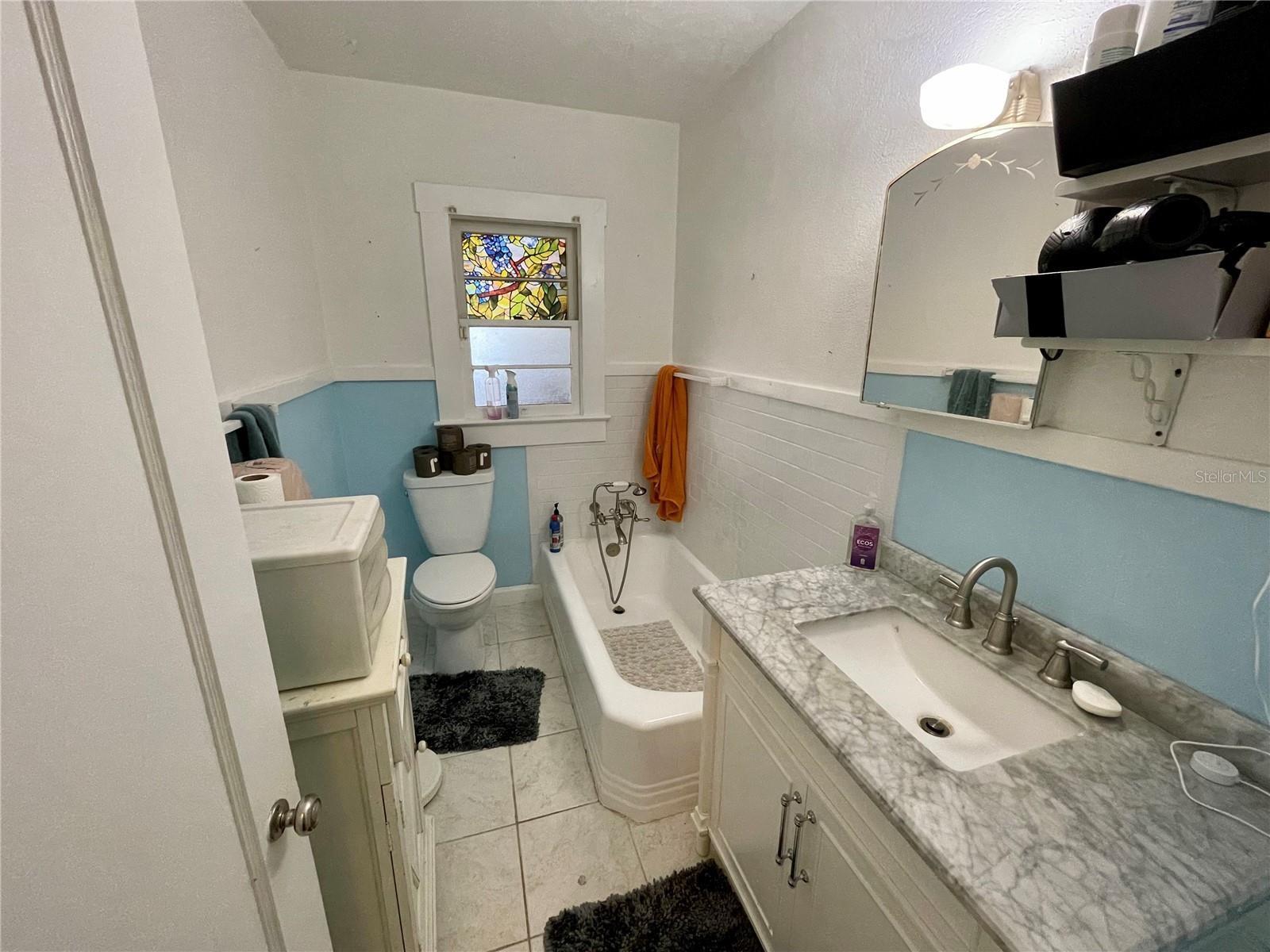 Image 12 of 41 For 2120 8th Avenue W