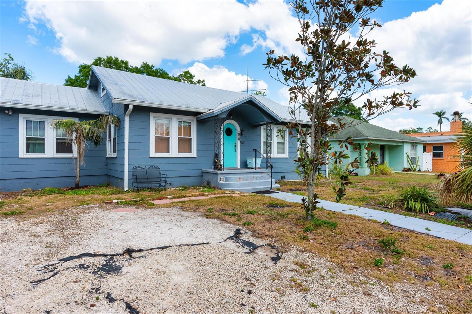Image 30 of 41 For 2120 8th Avenue W