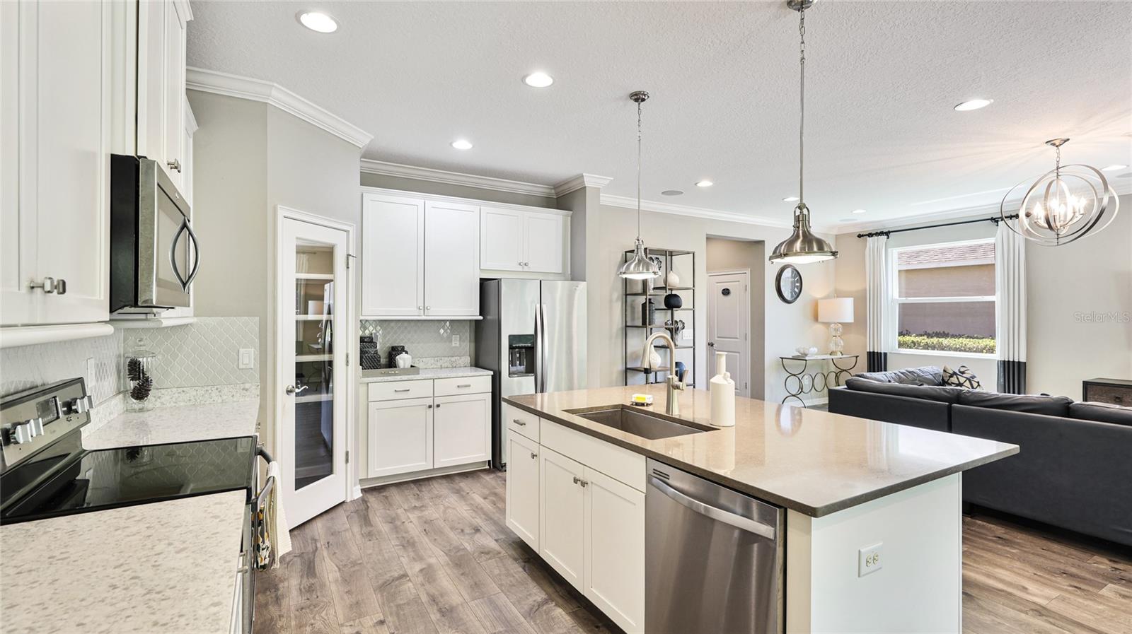 Image 17 of 54 For 6111 Horse Mill Place