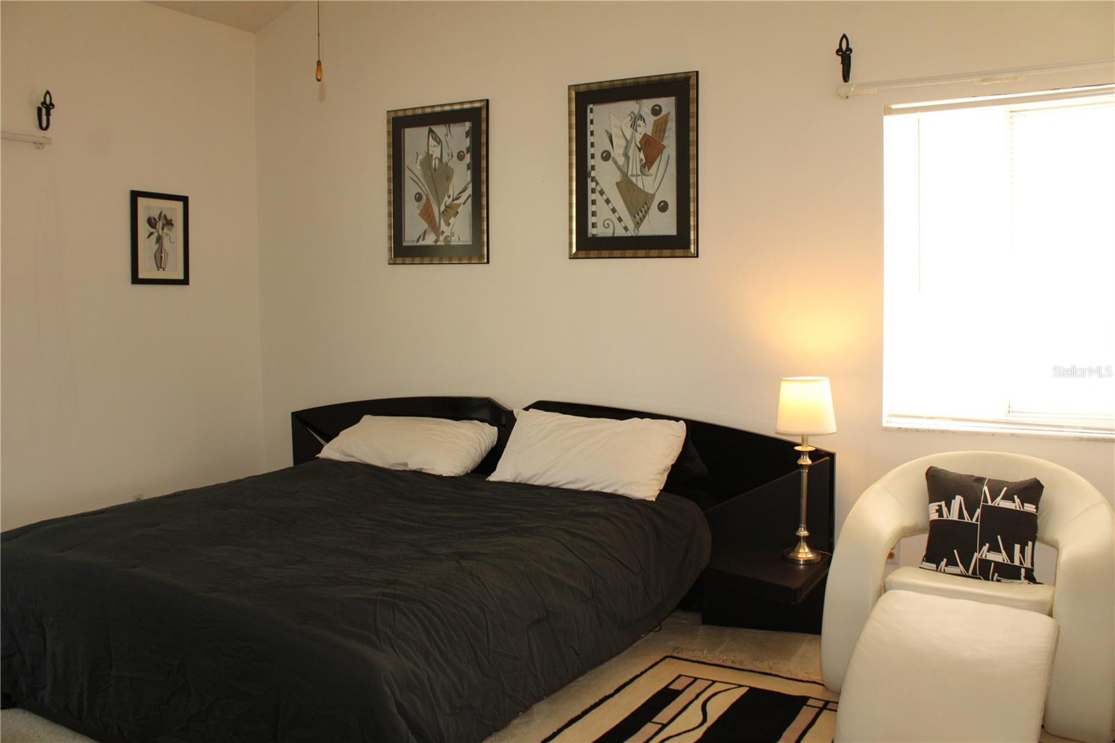 Image 13 of 47 For 6101 34th Street W 32h