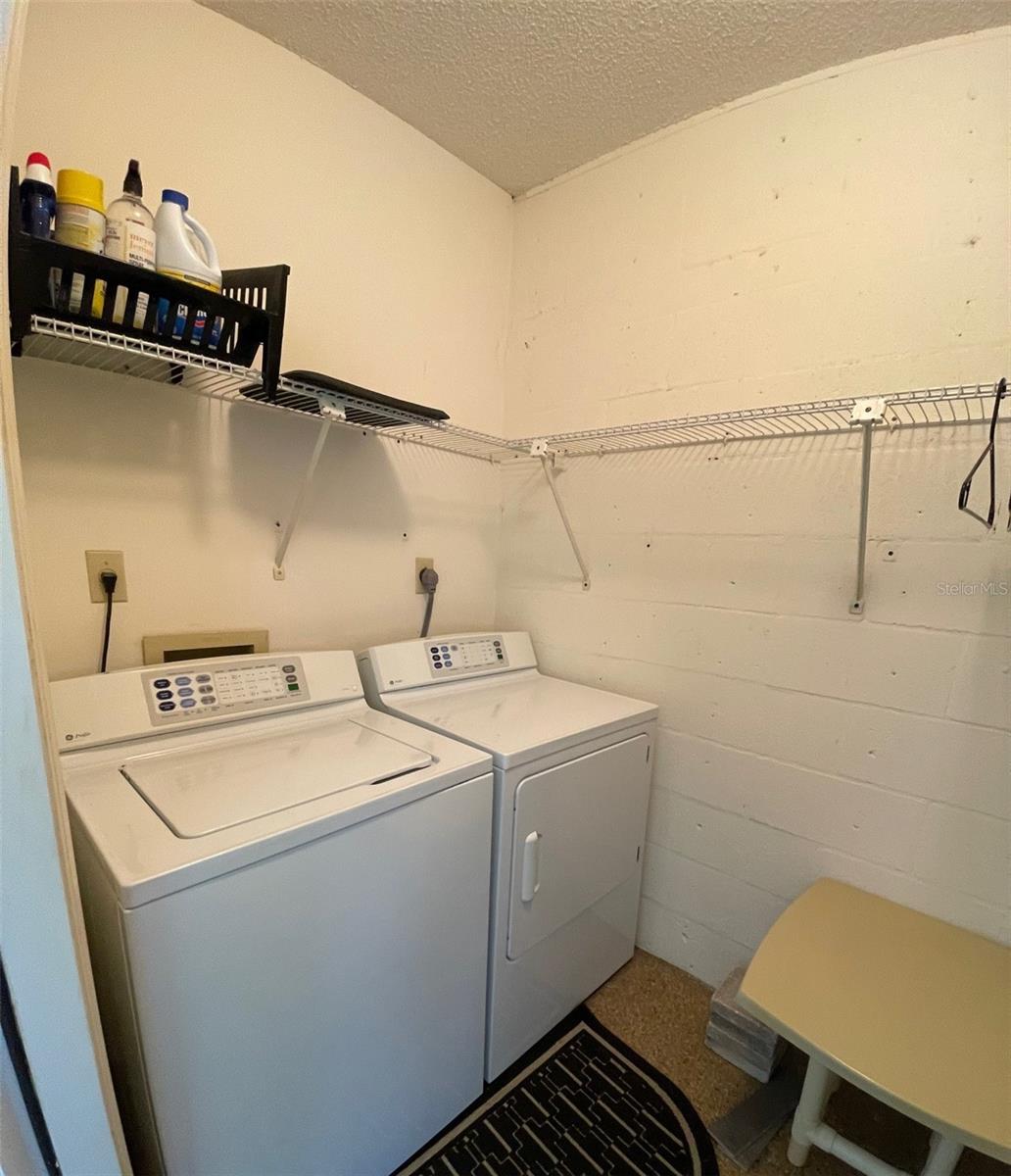 Image 43 of 47 For 6101 34th Street W 32h