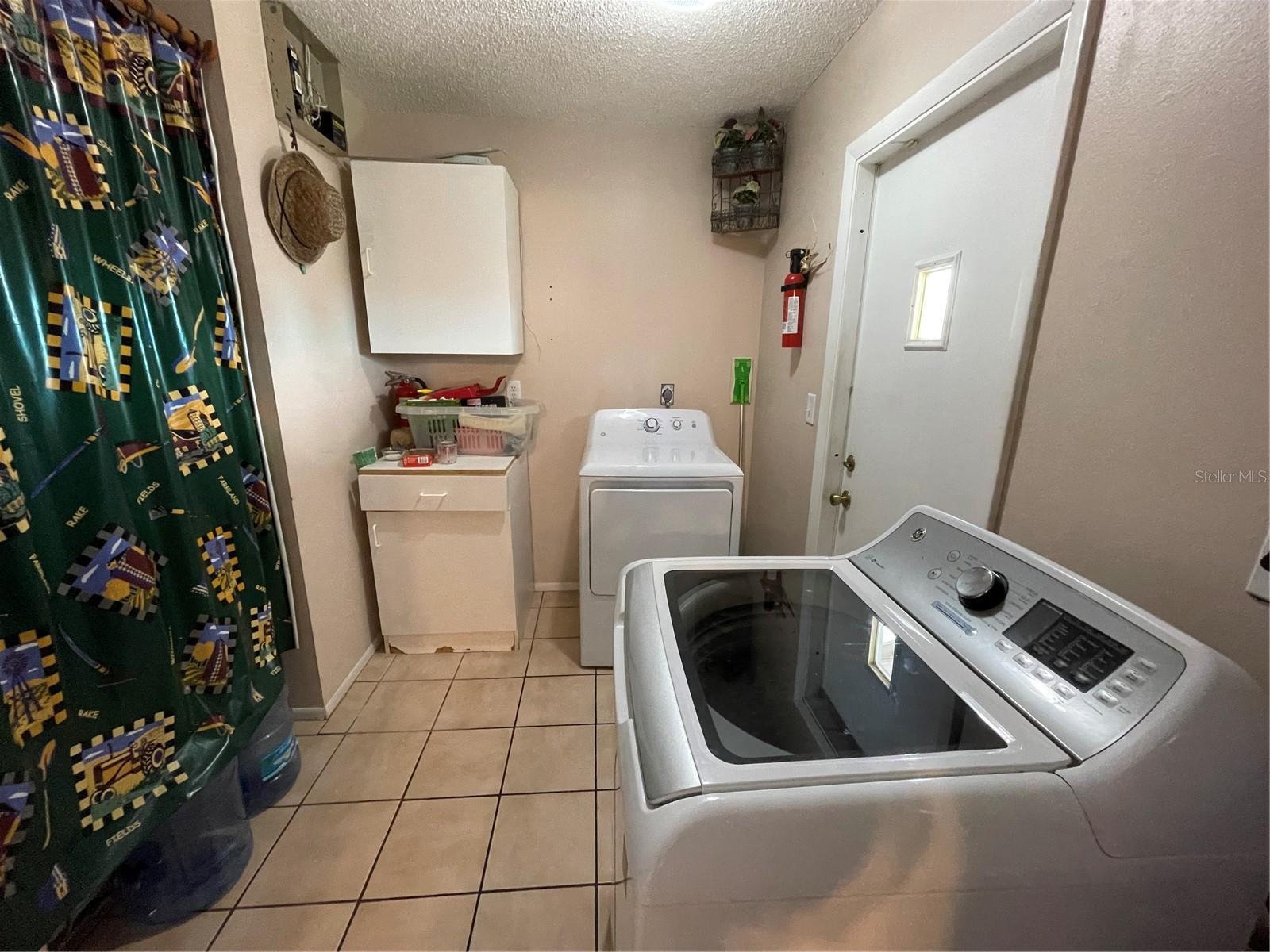 Image 10 of 14 For 3612 27th Avenue W