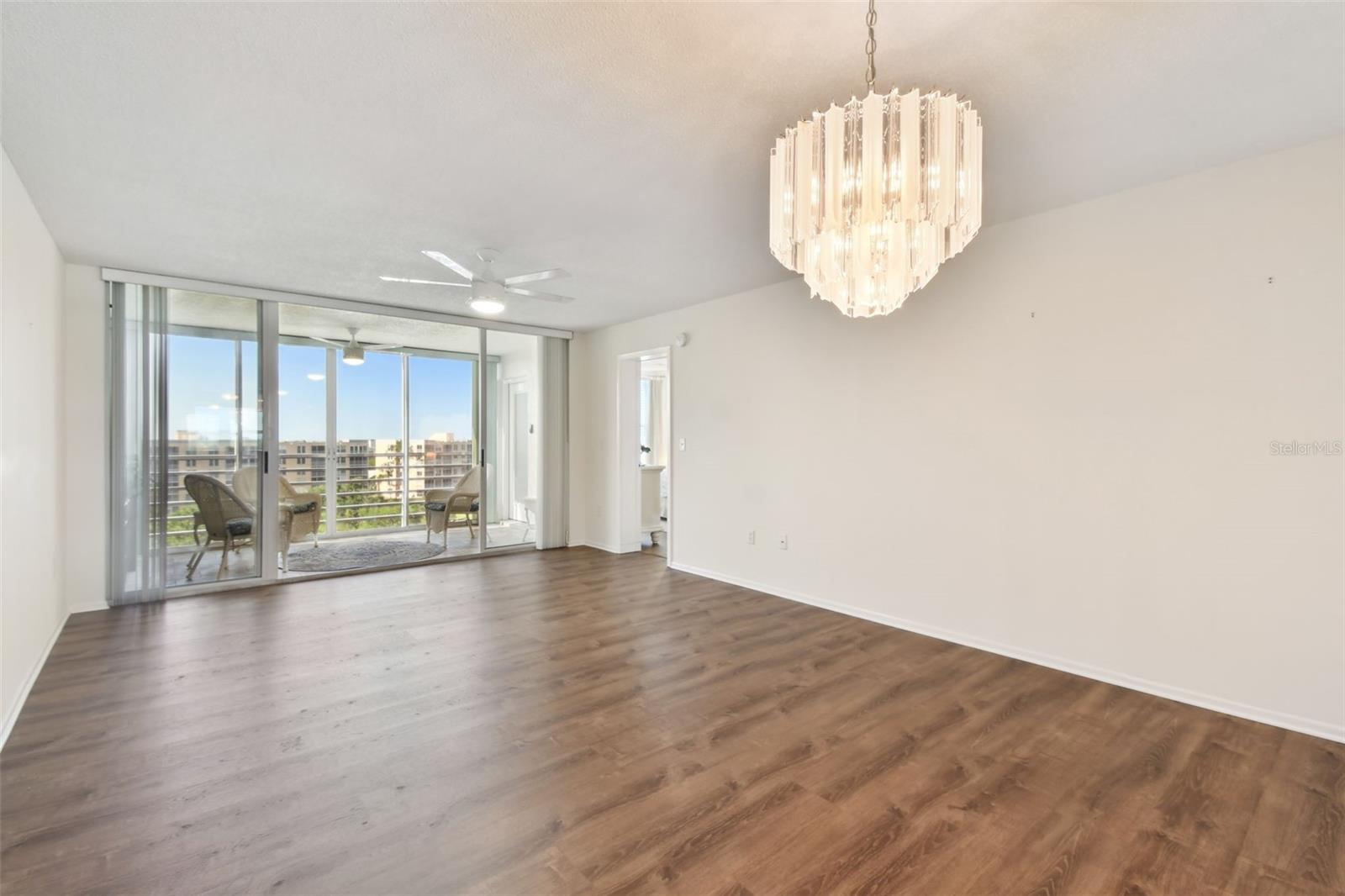 Image 22 of 42 For 4460 Fairways Blvd #604 Boulevard 604
