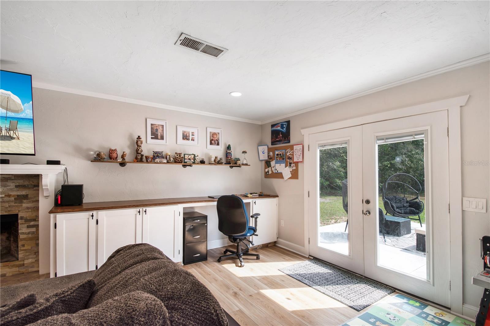 Image 3 of 56 For 3333 3rd Avenue