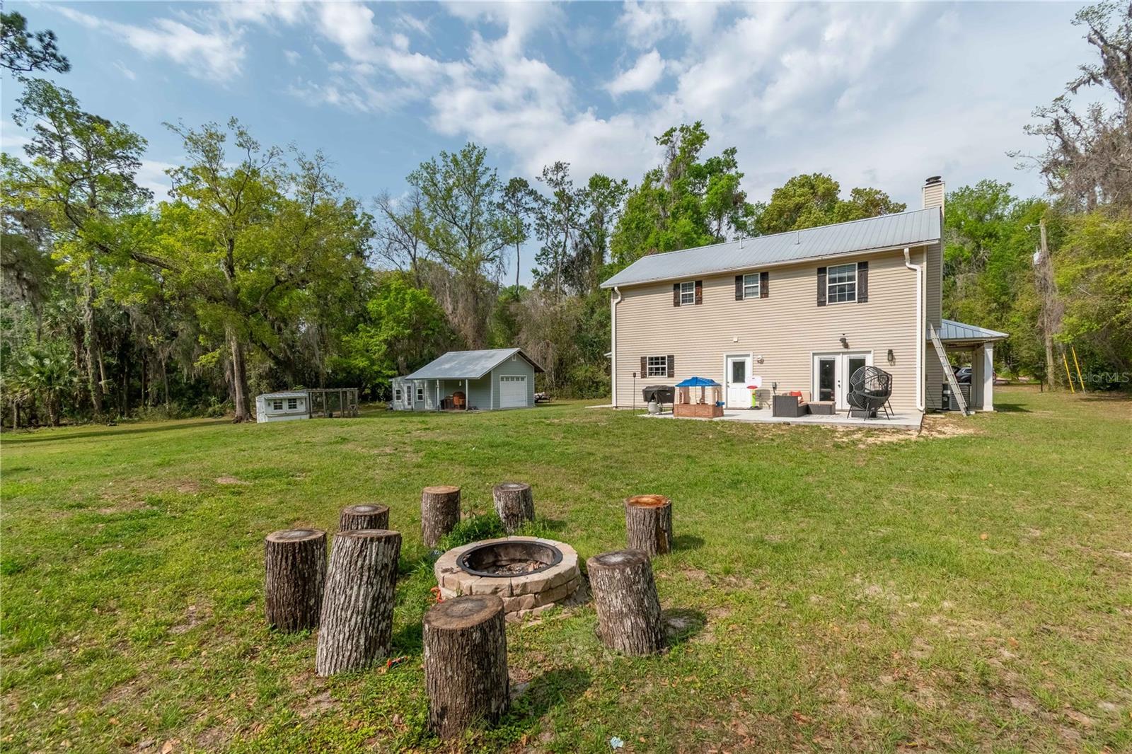 Image 9 of 56 For 3333 3rd Avenue