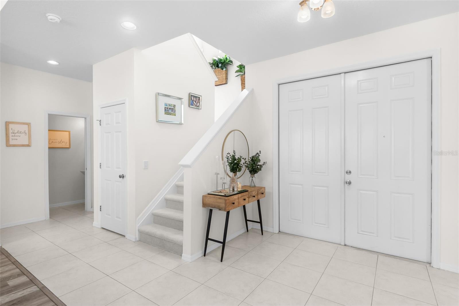 Image 10 of 60 For 5915 43rd Court E
