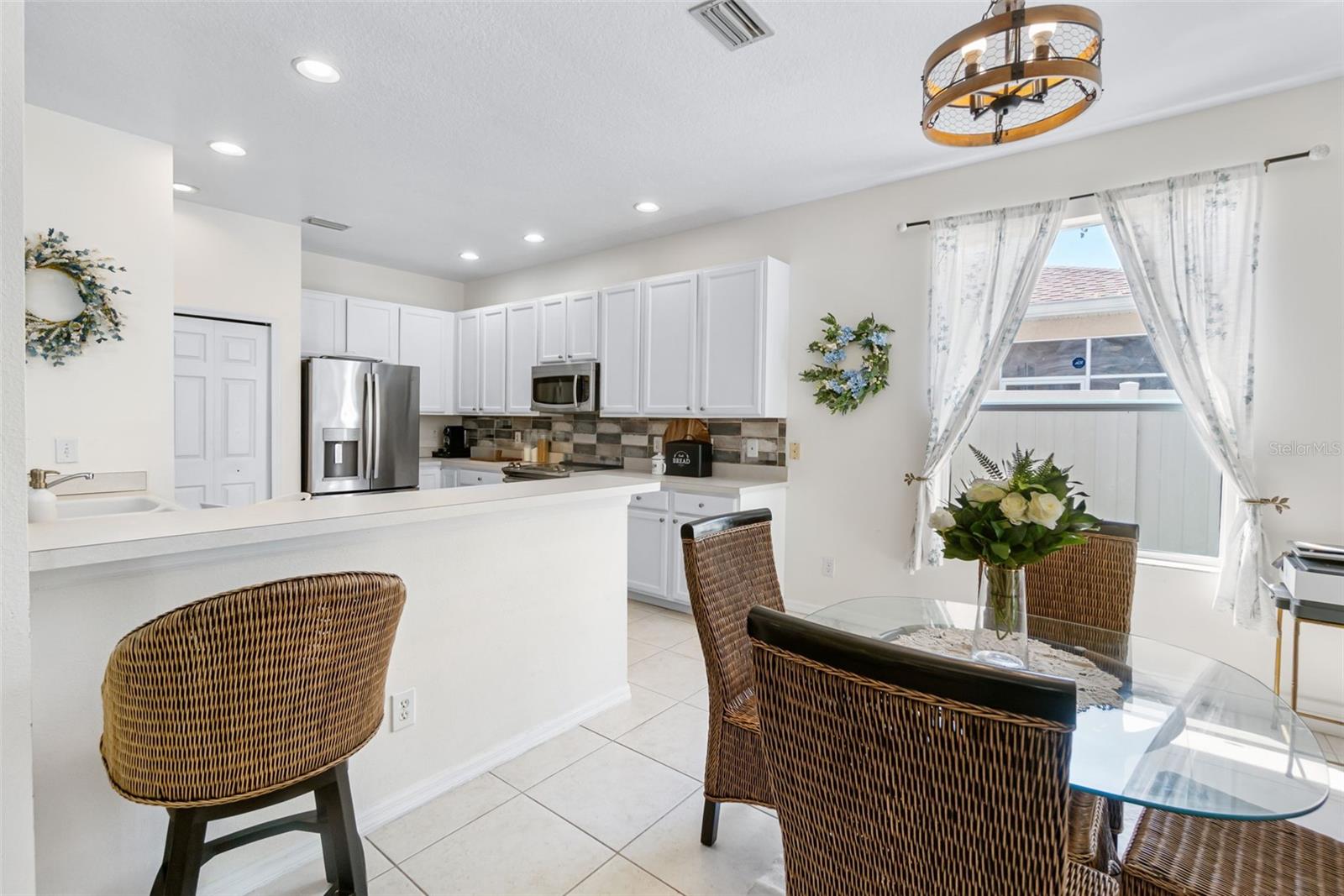 Image 16 of 60 For 5915 43rd Court E
