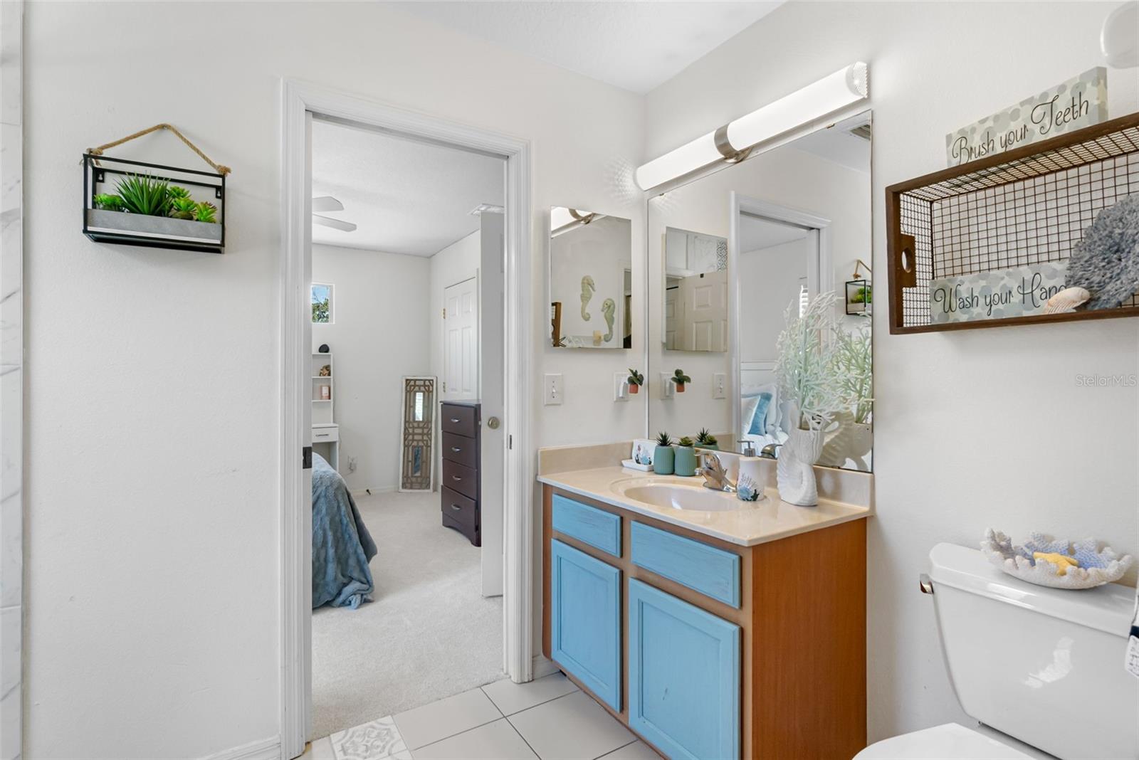 Image 30 of 60 For 5915 43rd Court E
