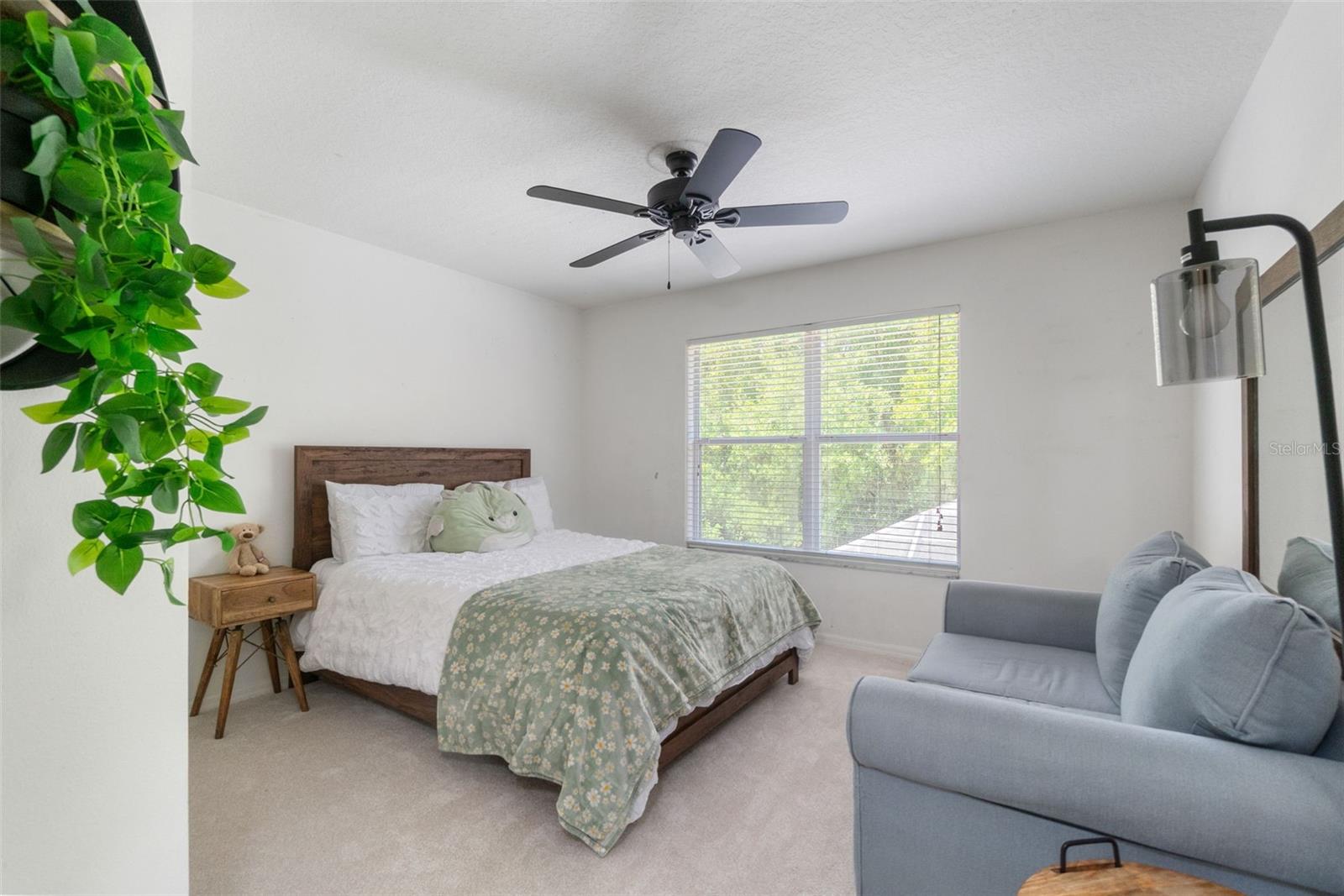 Image 39 of 60 For 5915 43rd Court E