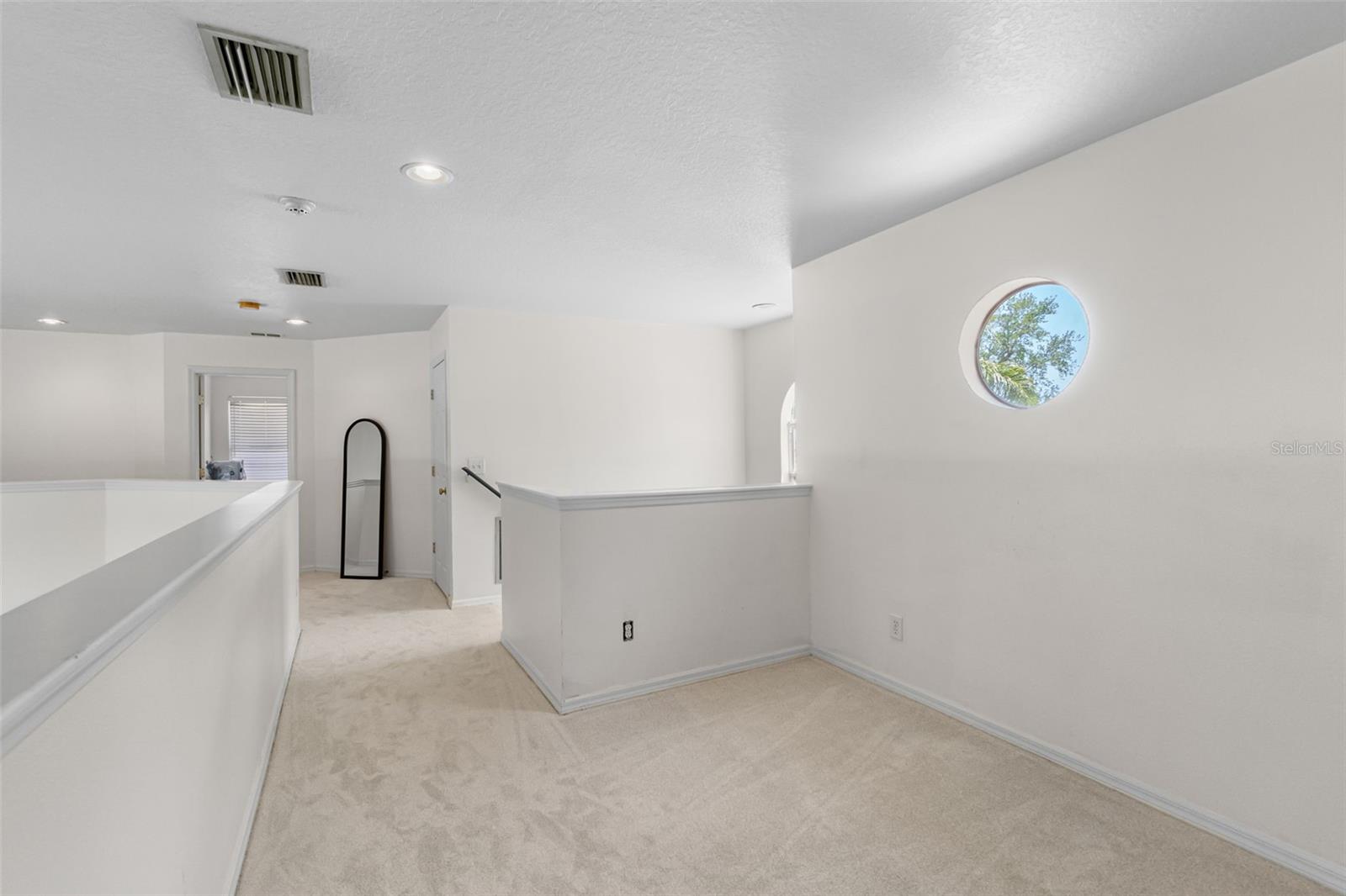 Image 47 of 60 For 5915 43rd Court E