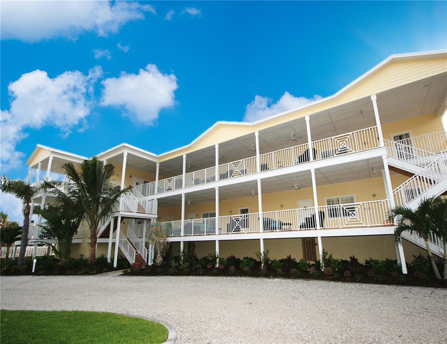 Image 3 of 34 For 1020 Sun N Sea Drive 104b