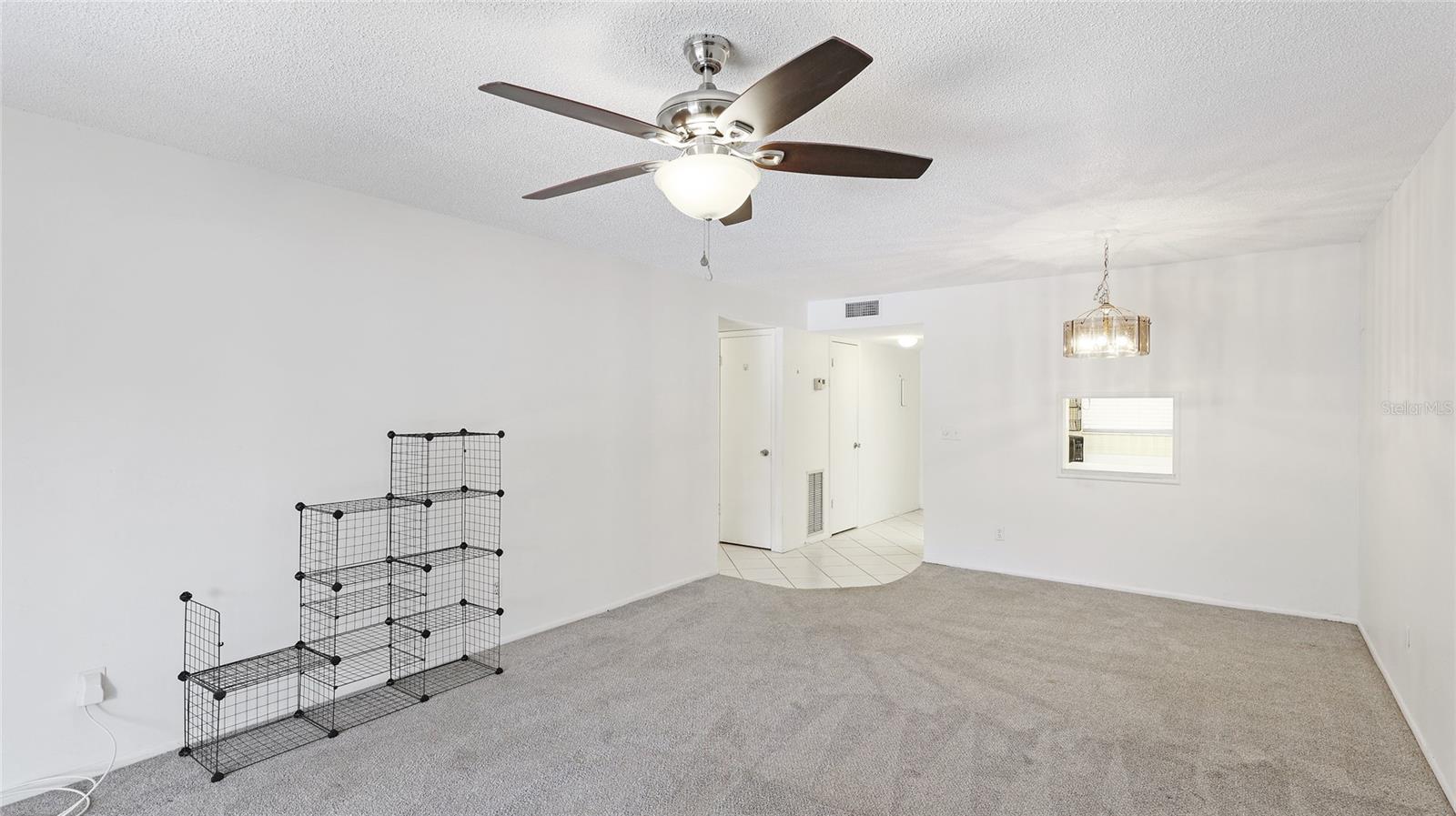 Image 7 of 28 For 1330 Glen Oaks Drive E 374d