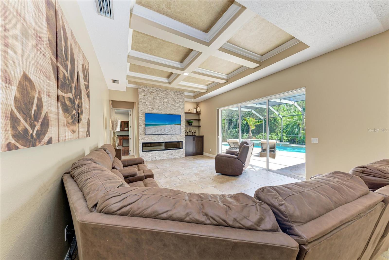 Image 31 of 69 For 7913 Osprey Hammock Ct