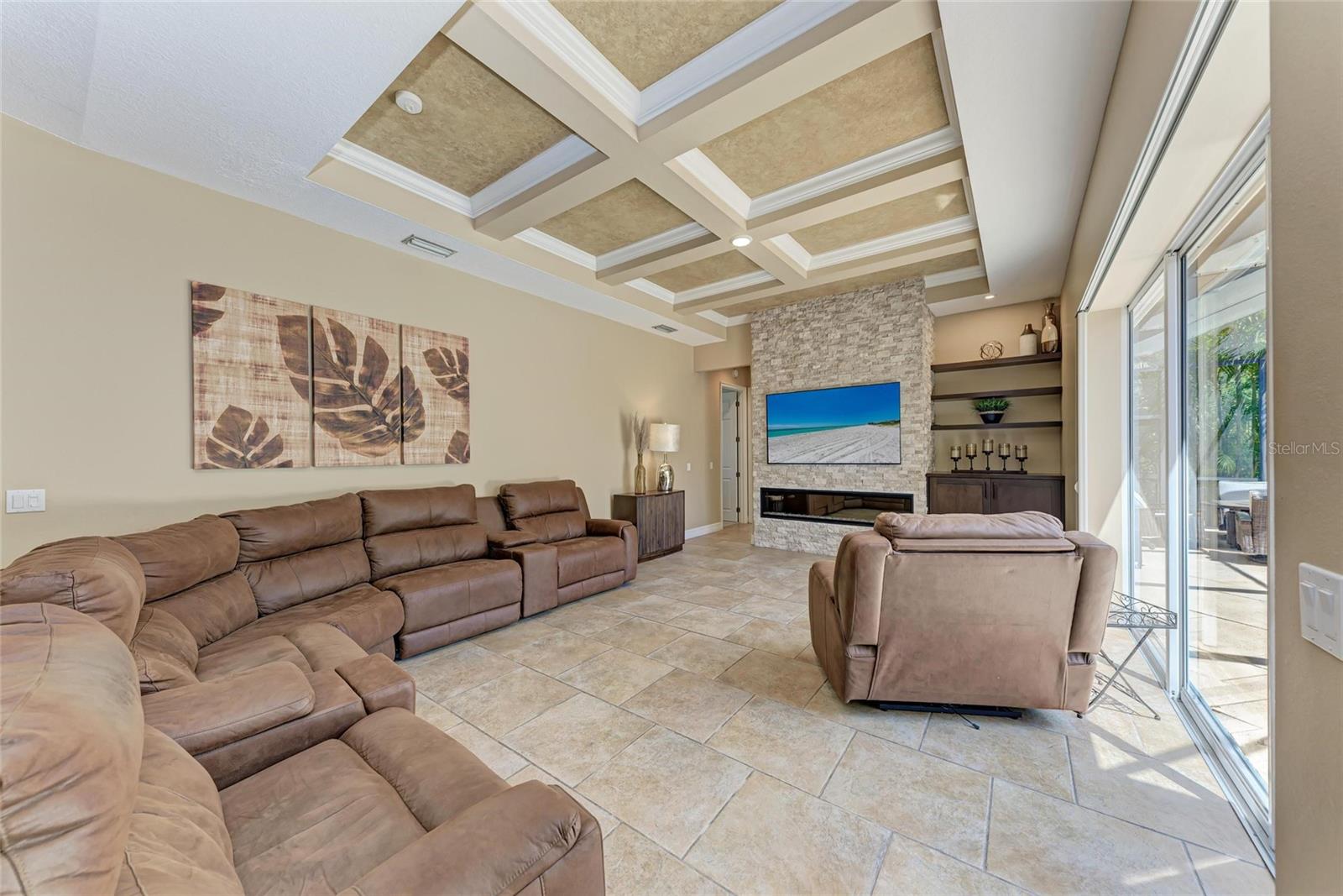 Image 32 of 69 For 7913 Osprey Hammock Ct