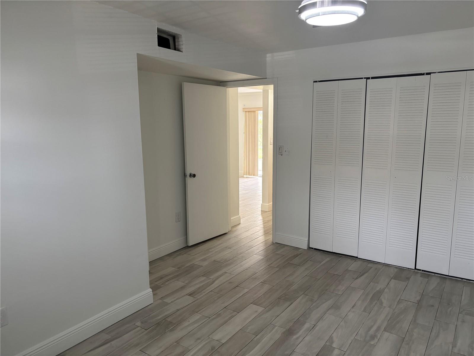 Image 10 of 17 For 4505 3rd Street Circle W 269