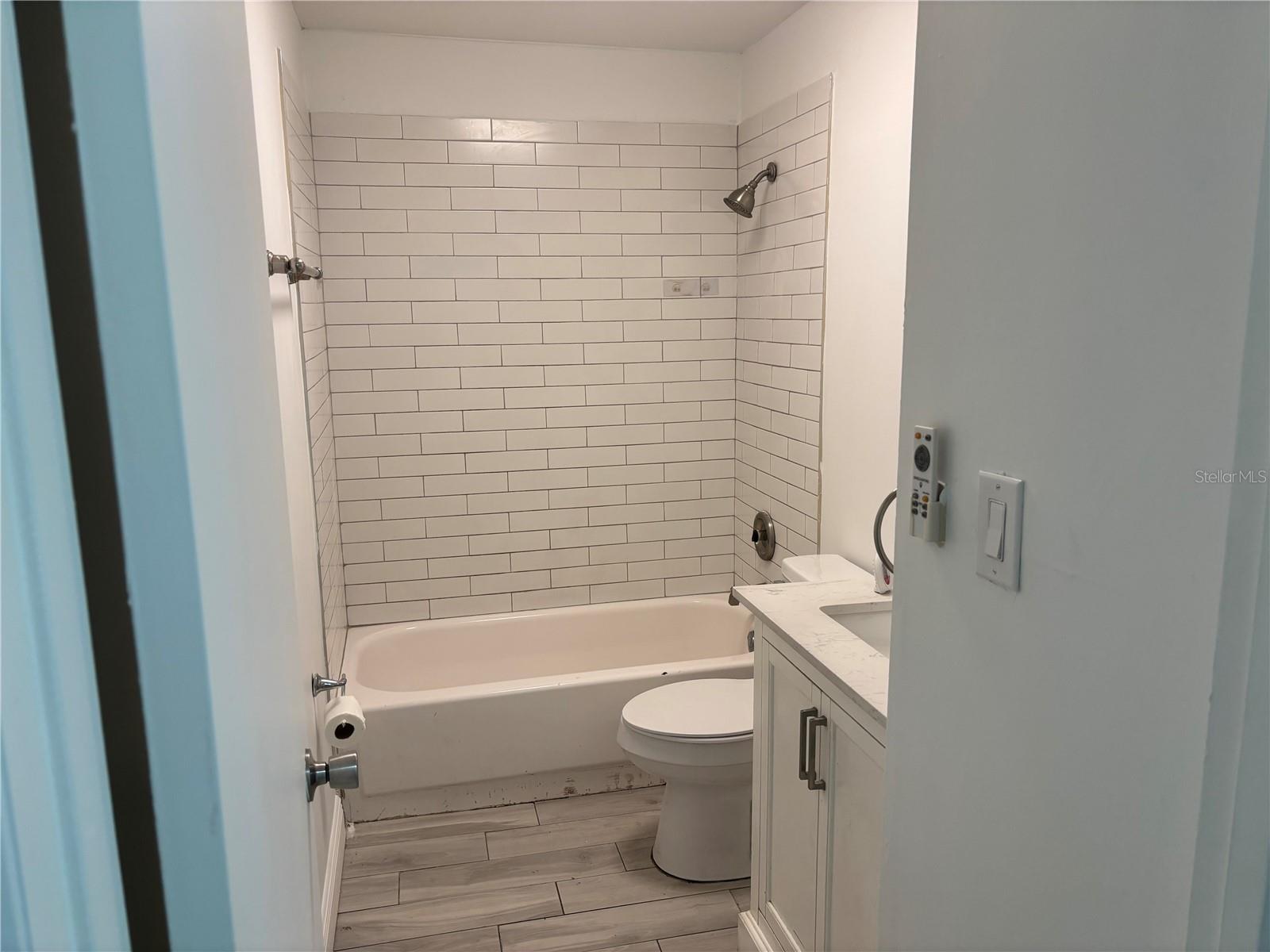 Image 12 of 17 For 4505 3rd Street Circle W 269