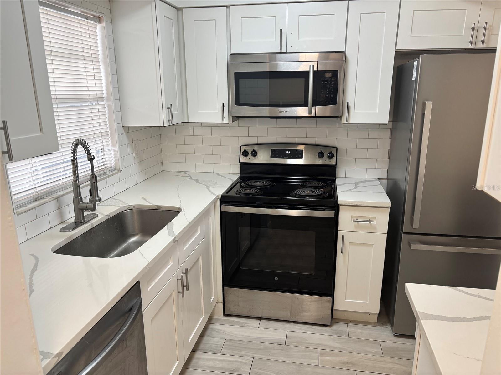 Image 4 of 17 For 4505 3rd Street Circle W 269