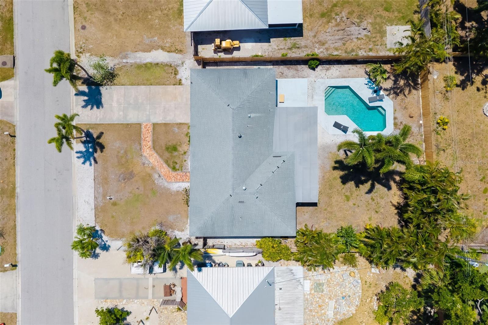 Image 42 of 53 For 2311 Sunnyside Place
