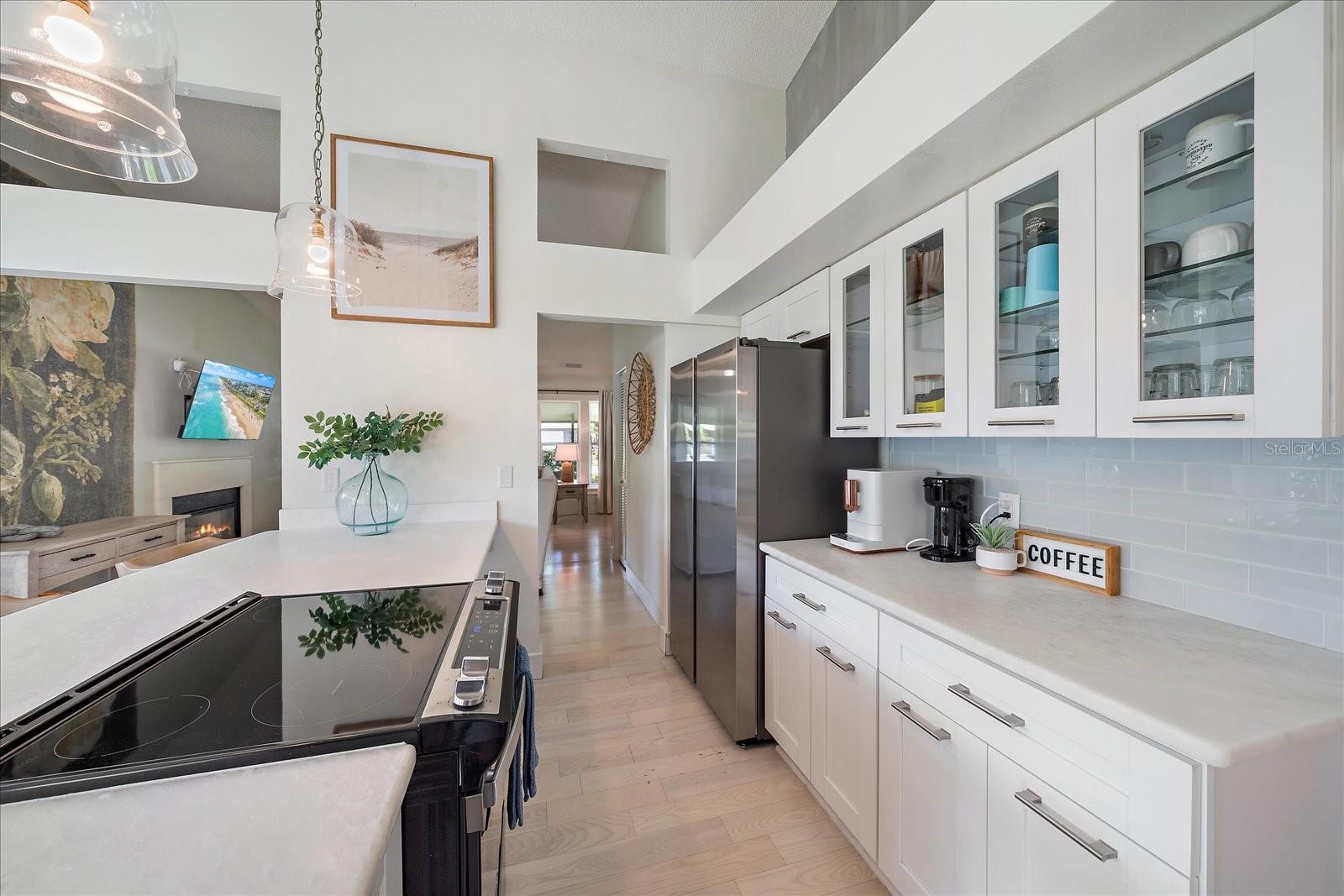 Image 13 of 40 For 1046 Greystone Lane