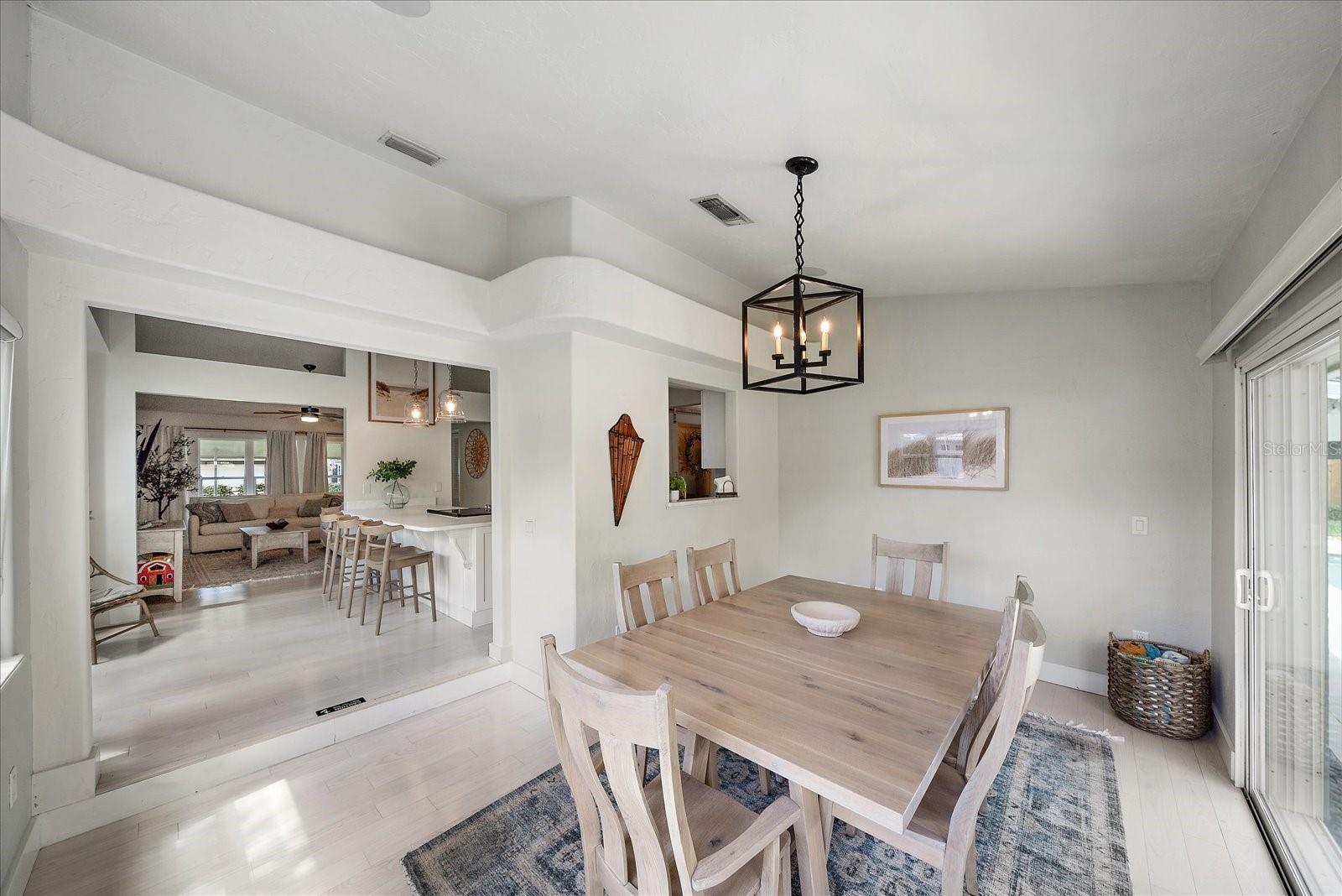 Image 17 of 40 For 1046 Greystone Lane