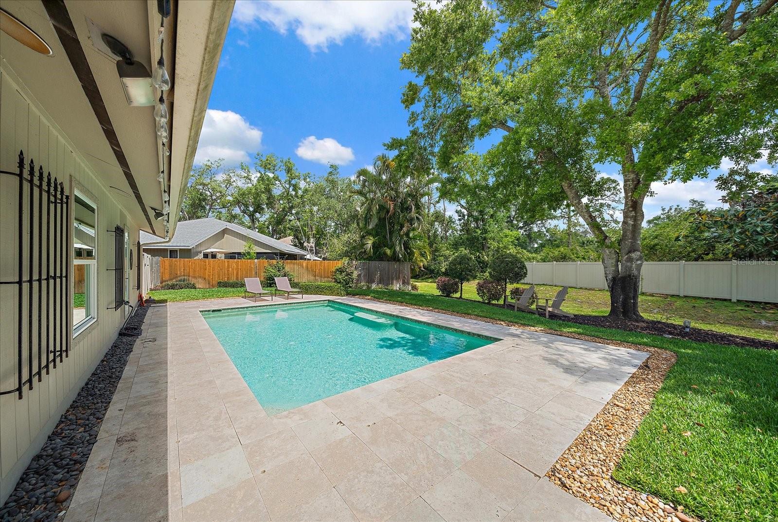 Image 32 of 40 For 1046 Greystone Lane