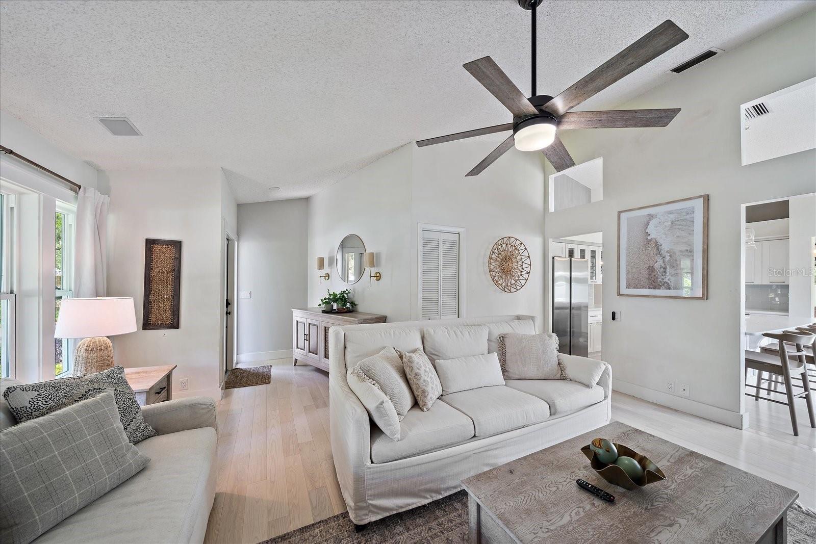 Image 9 of 40 For 1046 Greystone Lane